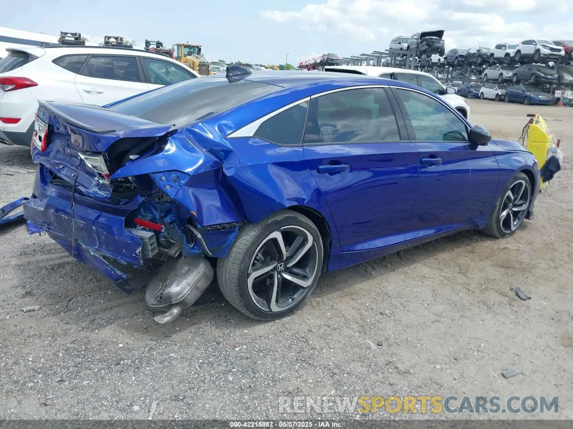 4 Фотография поврежденного автомобиля 1HGCV1F33NA083674 HONDA ACCORD 2022