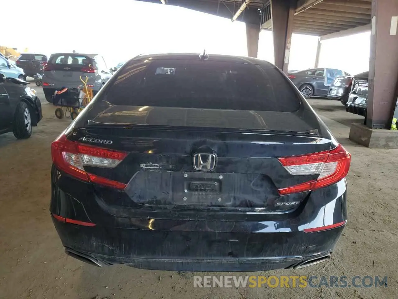 6 Фотография поврежденного автомобиля 1HGCV1F33NA099003 HONDA ACCORD 2022