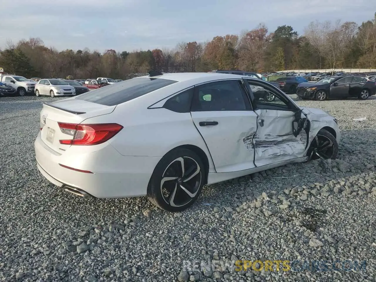 3 Фотография поврежденного автомобиля 1HGCV1F33NA099227 HONDA ACCORD 2022