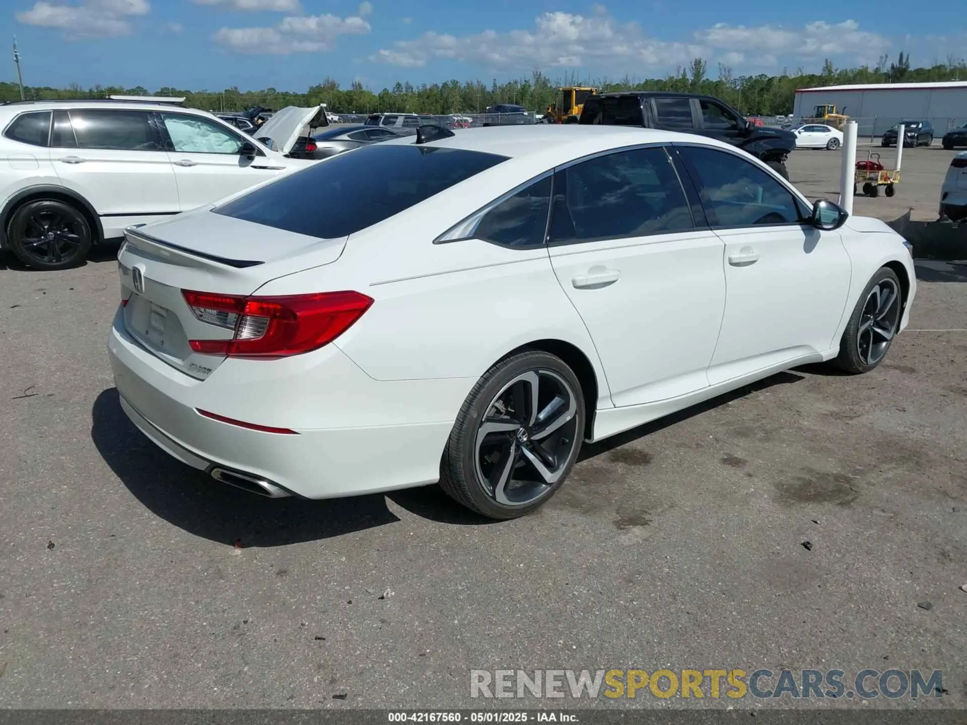 4 Фотография поврежденного автомобиля 1HGCV1F33NA101820 HONDA ACCORD 2022