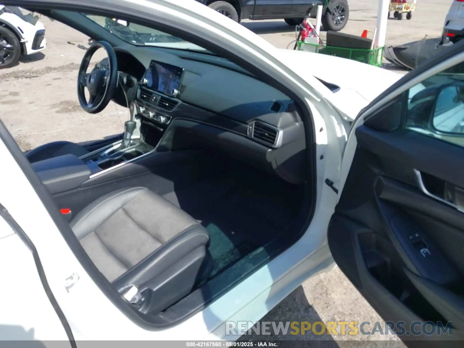 5 Фотография поврежденного автомобиля 1HGCV1F33NA101820 HONDA ACCORD 2022