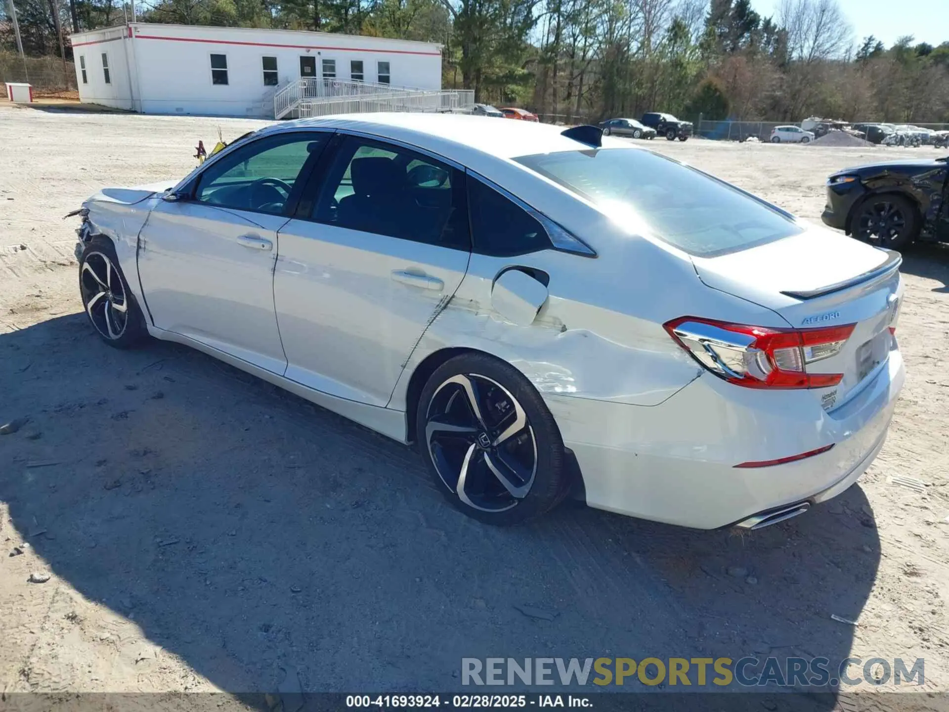 3 Photograph of a damaged car 1HGCV1F34NA035097 HONDA ACCORD 2022