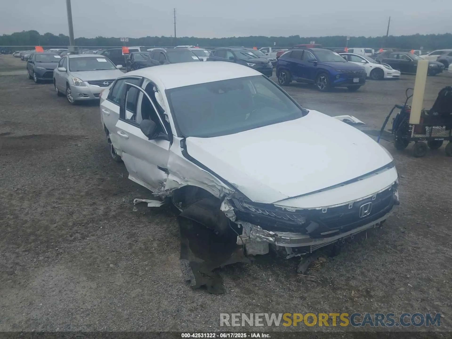1 Photograph of a damaged car 1HGCV1F34NA035150 HONDA ACCORD 2022