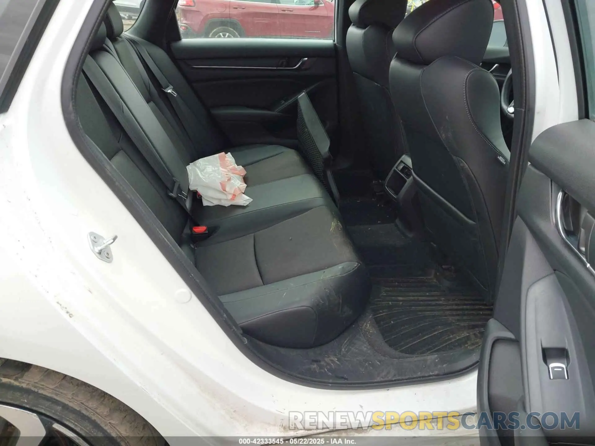 8 Photograph of a damaged car 1HGCV1F34NA103799 HONDA ACCORD 2022
