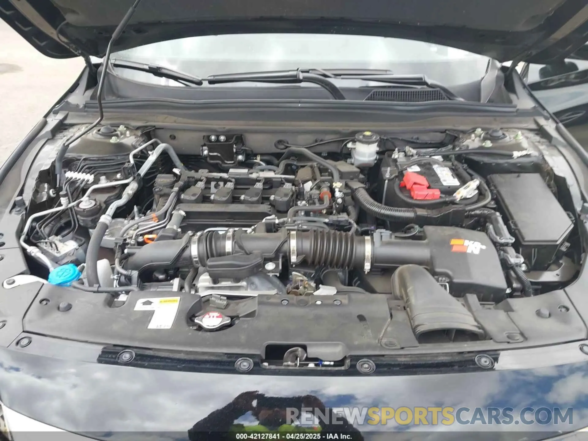 10 Photograph of a damaged car 1HGCV1F35NA076774 HONDA ACCORD 2022