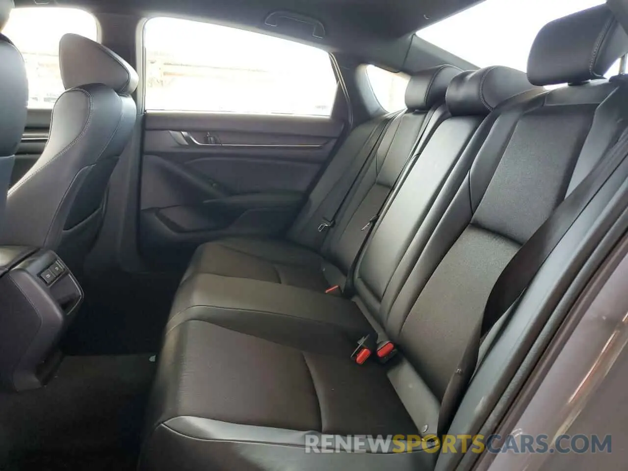 10 Photograph of a damaged car 1HGCV1F35NA096880 HONDA ACCORD 2022