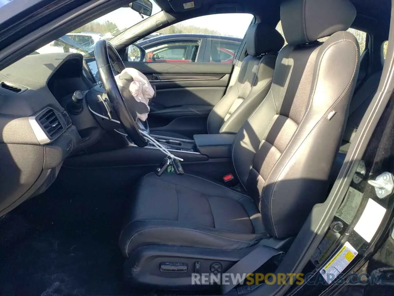 7 Photograph of a damaged car 1HGCV1F35NA105836 HONDA ACCORD 2022