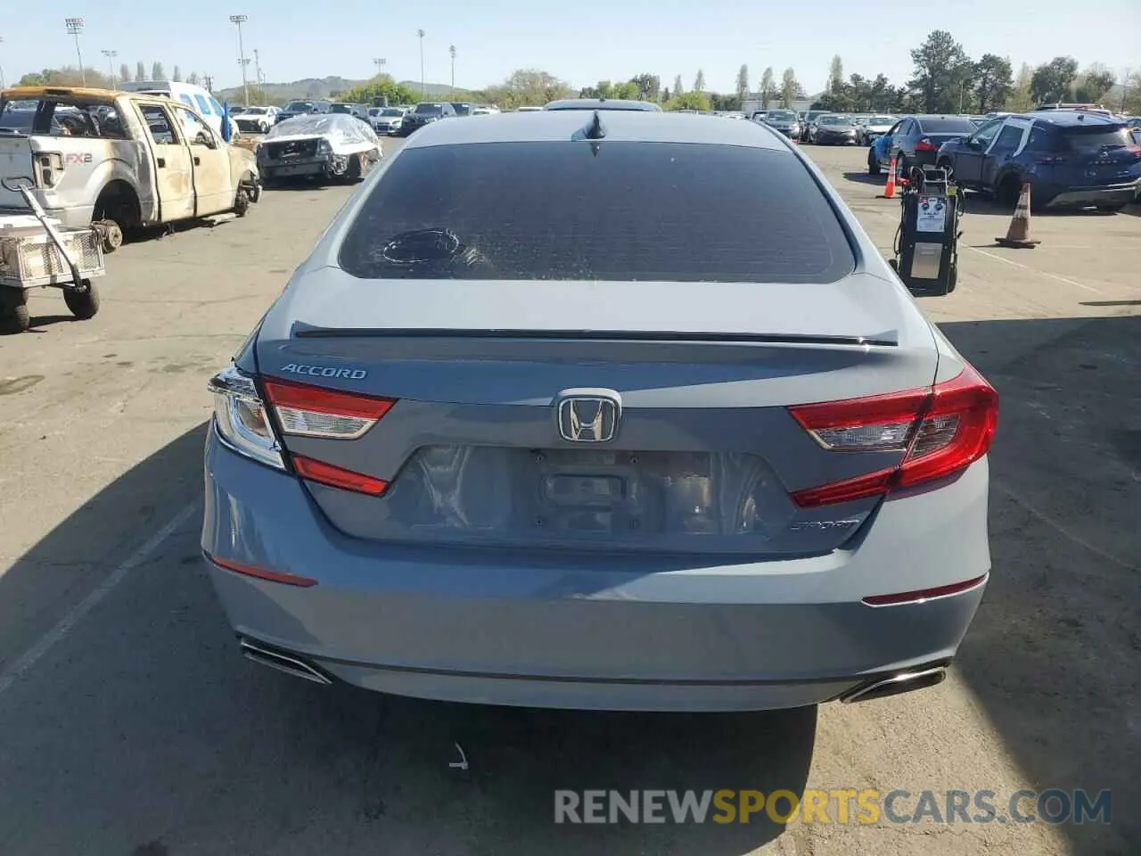 6 Фотография поврежденного автомобиля 1HGCV1F35NA110616 HONDA ACCORD 2022