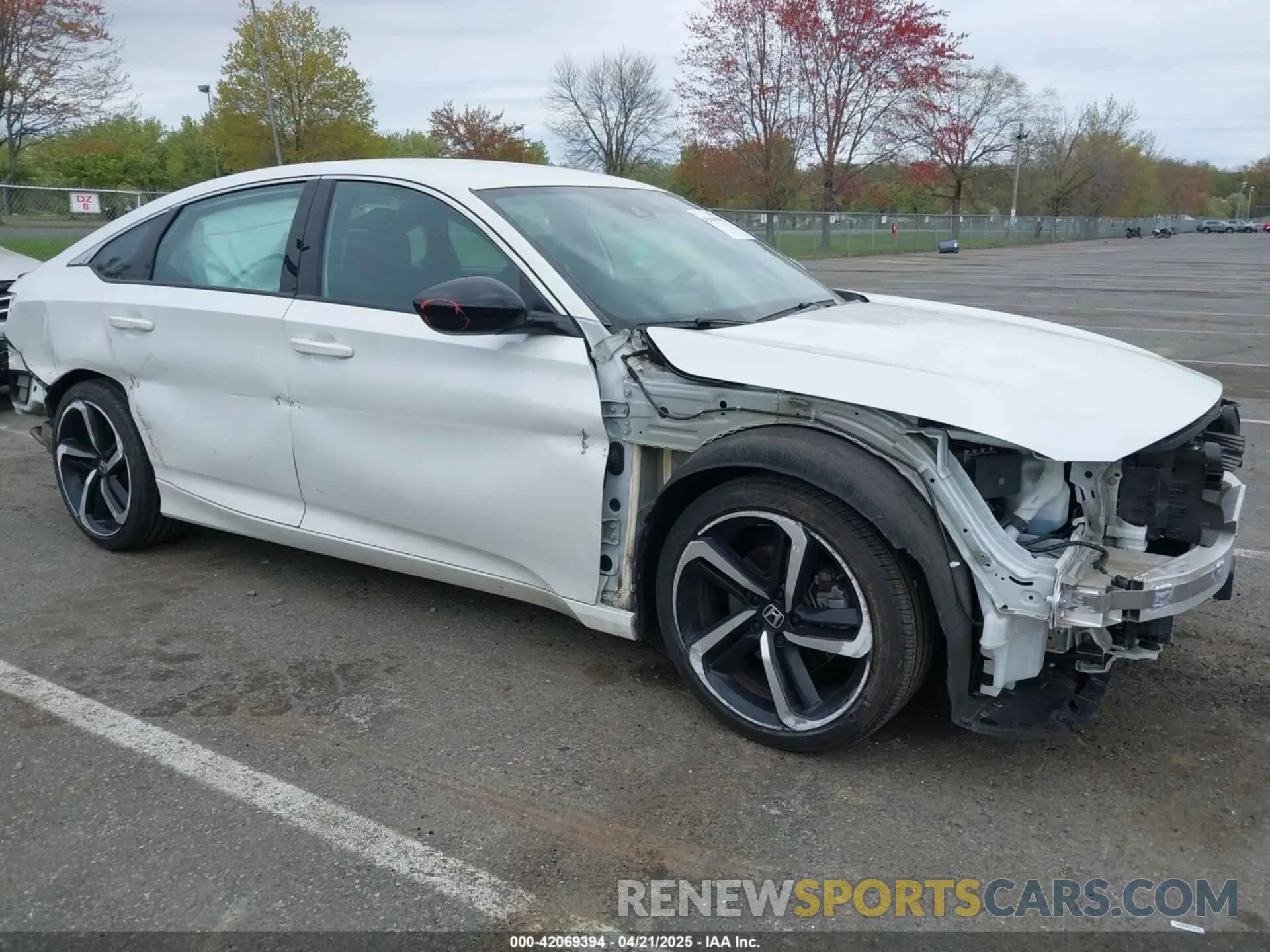 1 Photograph of a damaged car 1HGCV1F35NA111989 HONDA ACCORD 2022