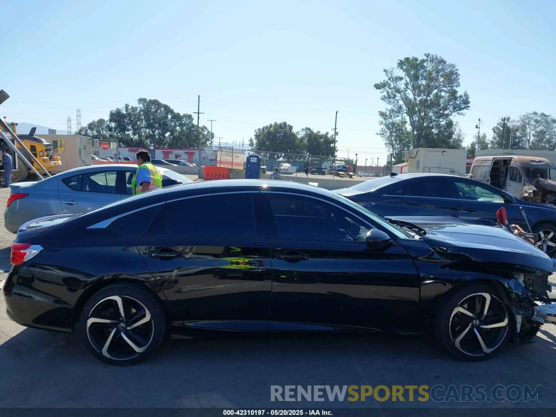 13 Photograph of a damaged car 1HGCV1F35NA122622 HONDA ACCORD 2022