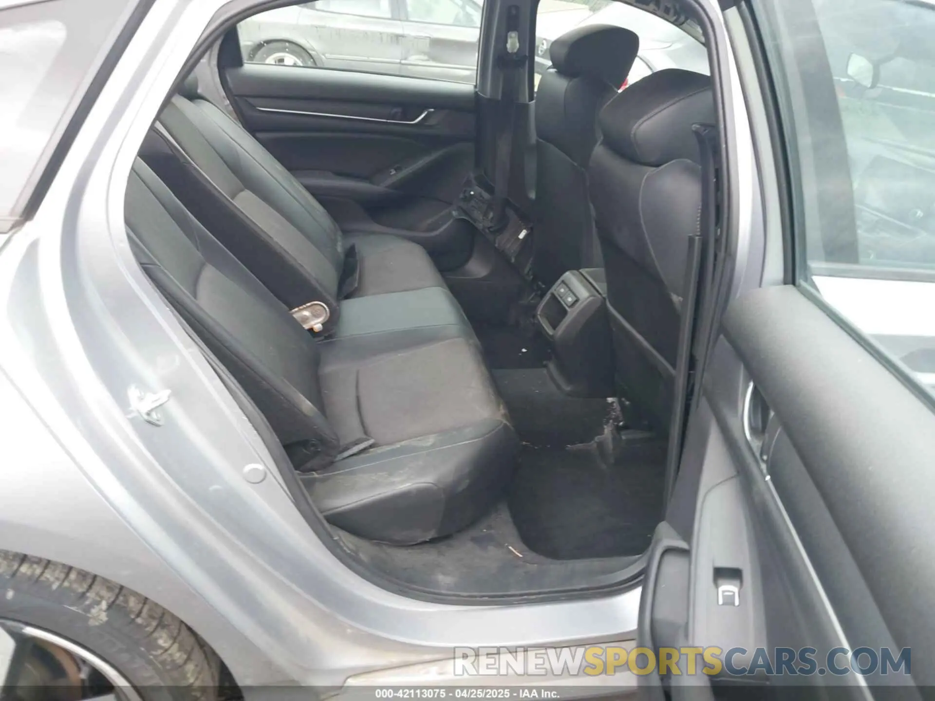 8 Фотография поврежденного автомобиля 1HGCV1F36NA012579 HONDA ACCORD 2022