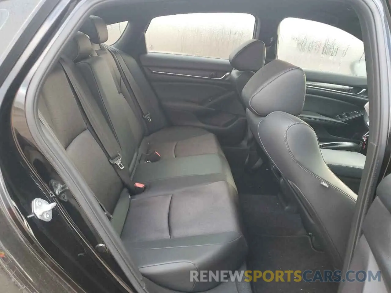 10 Photograph of a damaged car 1HGCV1F36NA051186 HONDA ACCORD 2022