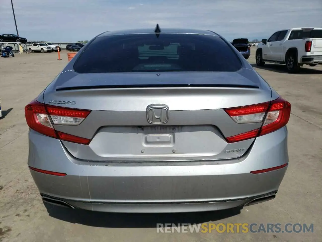 6 Photograph of a damaged car 1HGCV1F36NA089484 HONDA ACCORD 2022