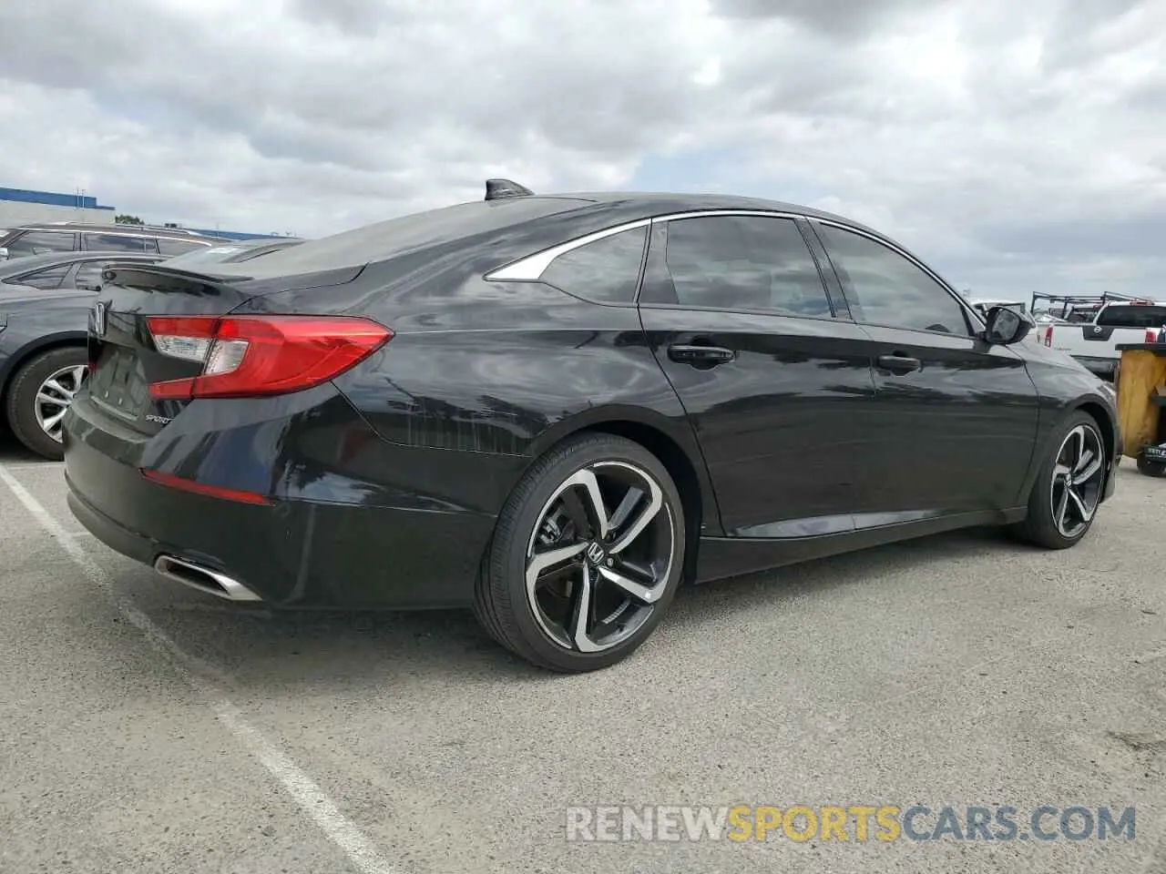 3 Фотография поврежденного автомобиля 1HGCV1F36NA118210 HONDA ACCORD 2022