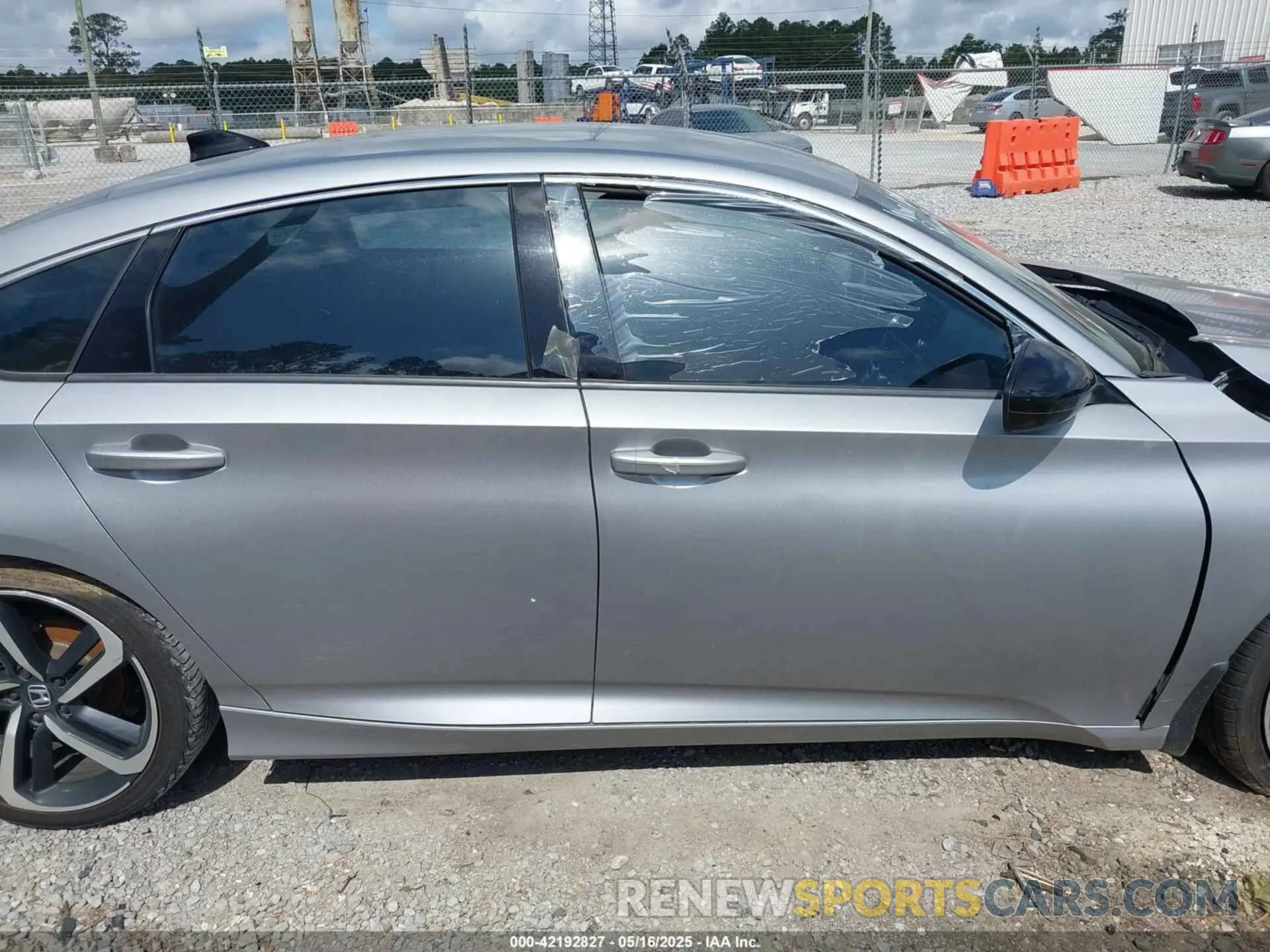 14 Photograph of a damaged car 1HGCV1F37NA043372 HONDA ACCORD 2022