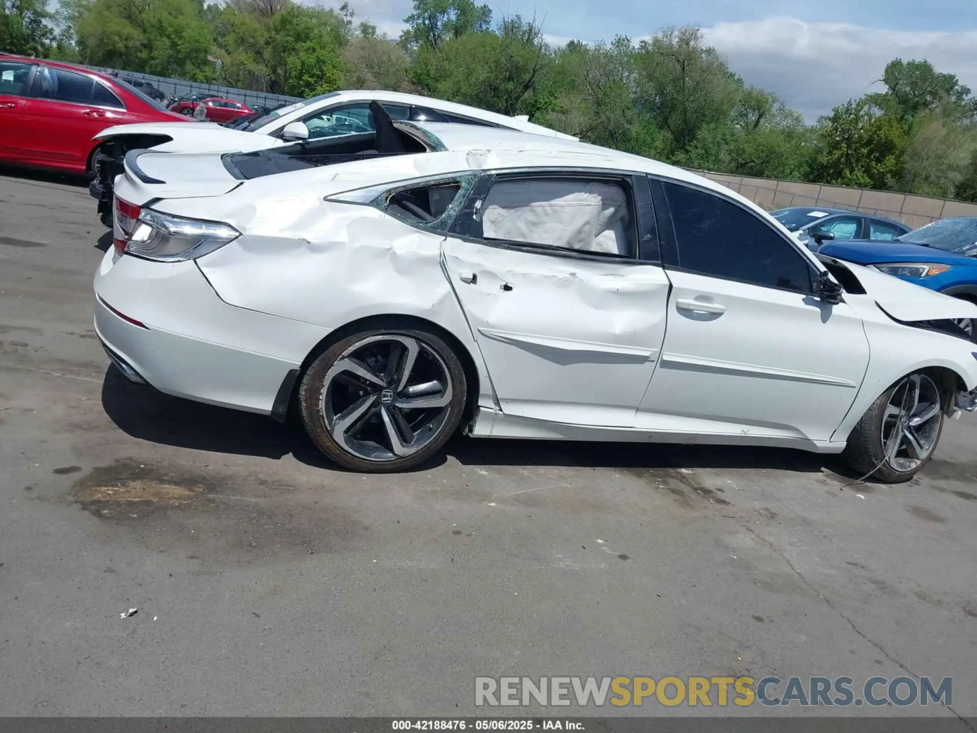 13 Фотография поврежденного автомобиля 1HGCV1F37NA078395 HONDA ACCORD 2022