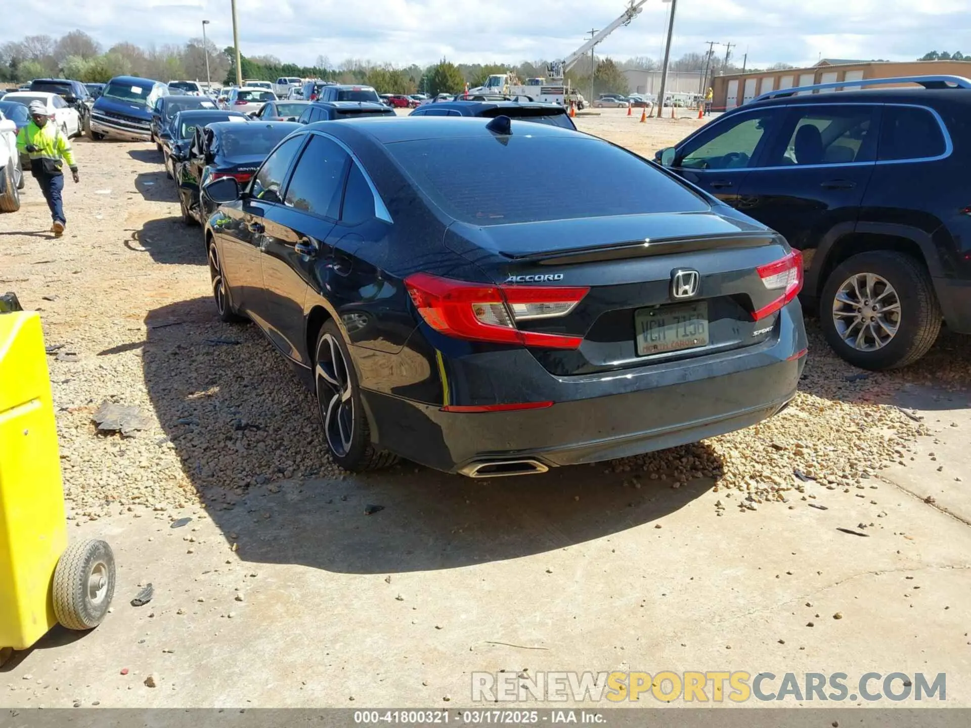 3 Фотография поврежденного автомобиля 1HGCV1F37NA079711 HONDA ACCORD 2022