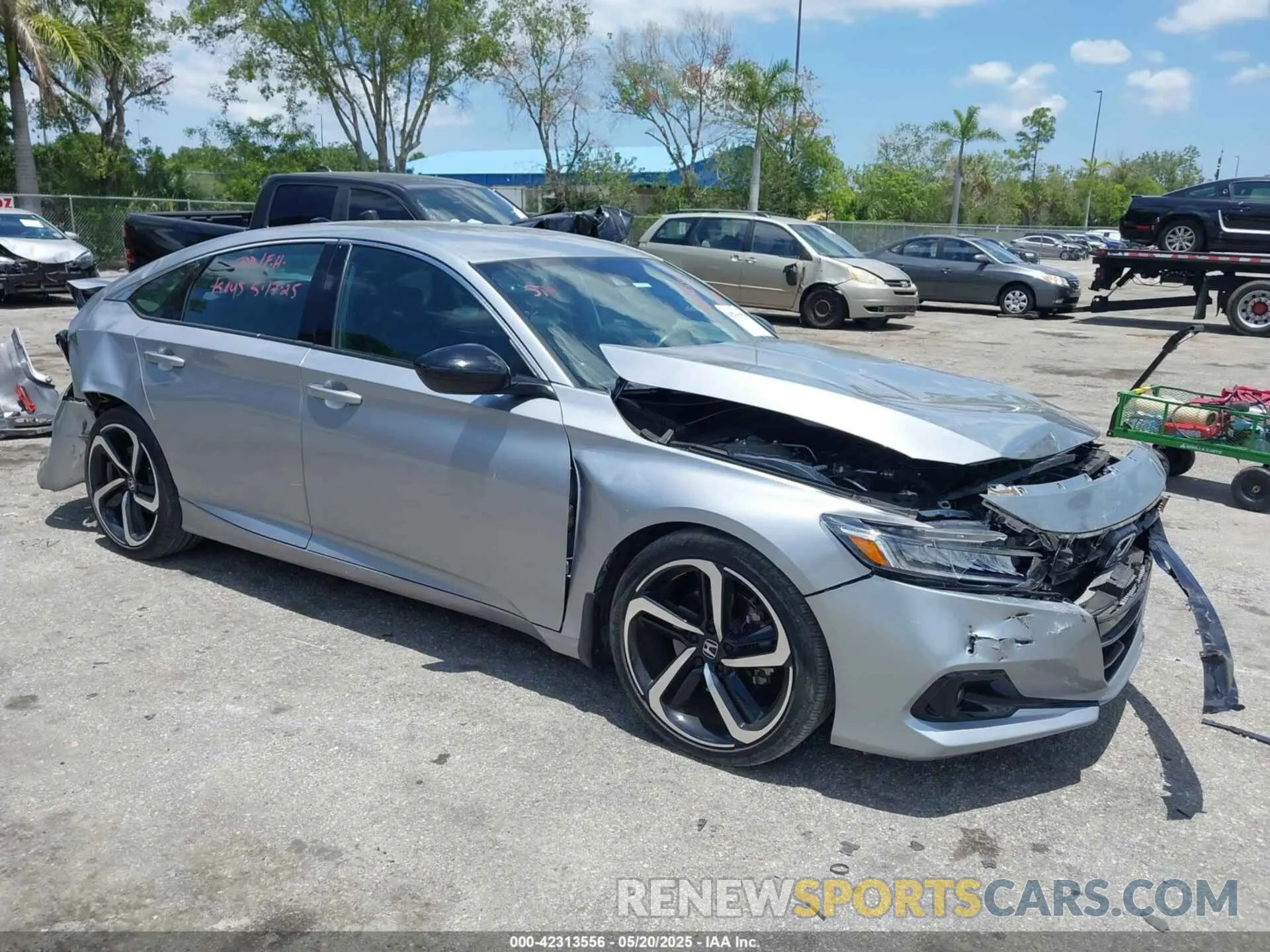 1 Фотография поврежденного автомобиля 1HGCV1F37NA106700 HONDA ACCORD 2022