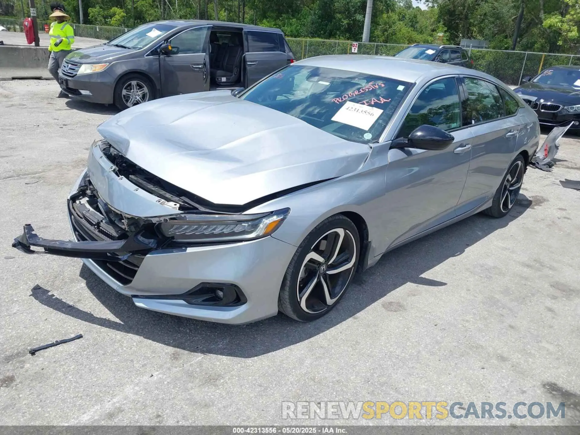 2 Фотография поврежденного автомобиля 1HGCV1F37NA106700 HONDA ACCORD 2022