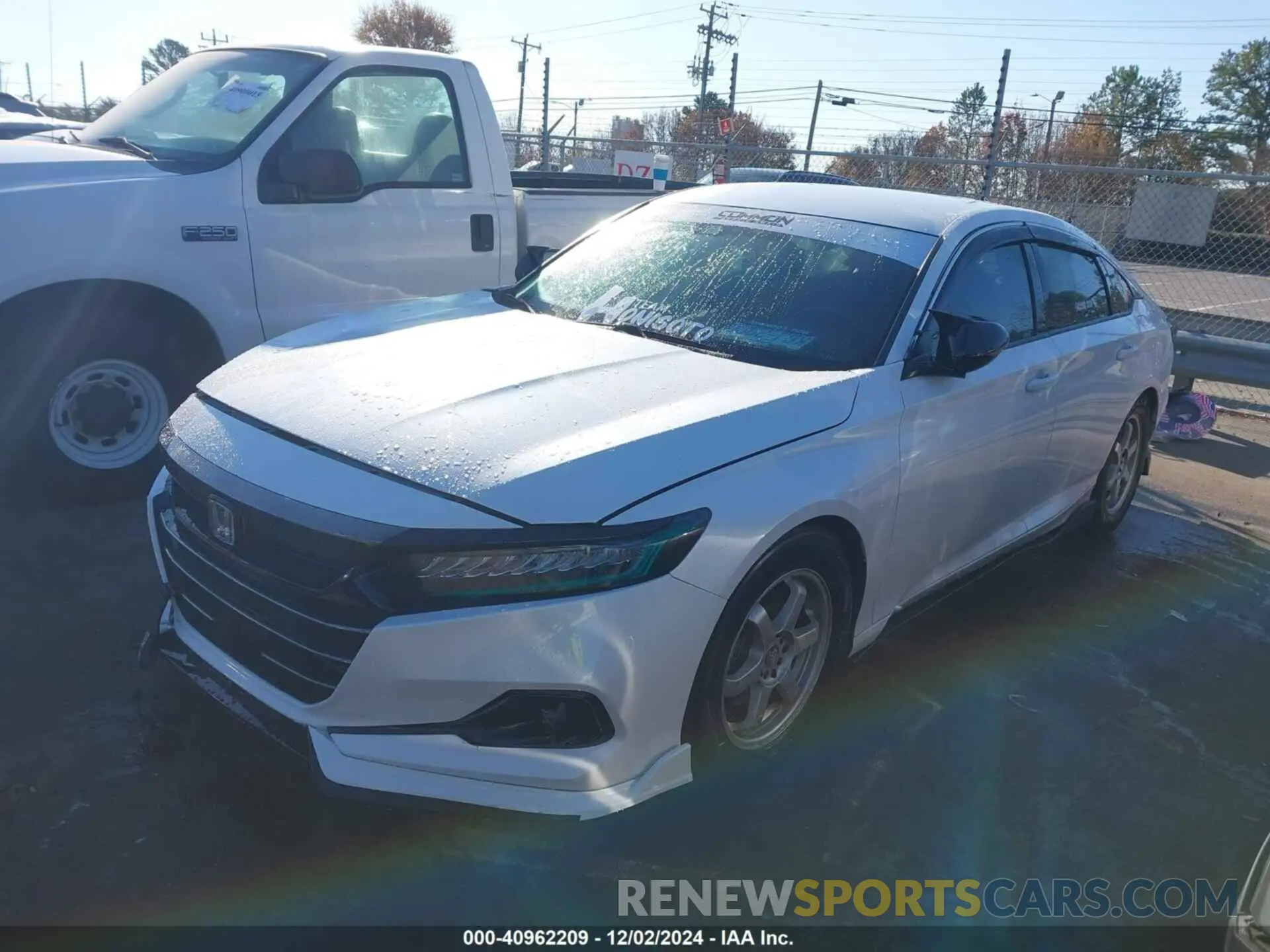2 Фотография поврежденного автомобиля 1HGCV1F38NA043588 HONDA ACCORD 2022