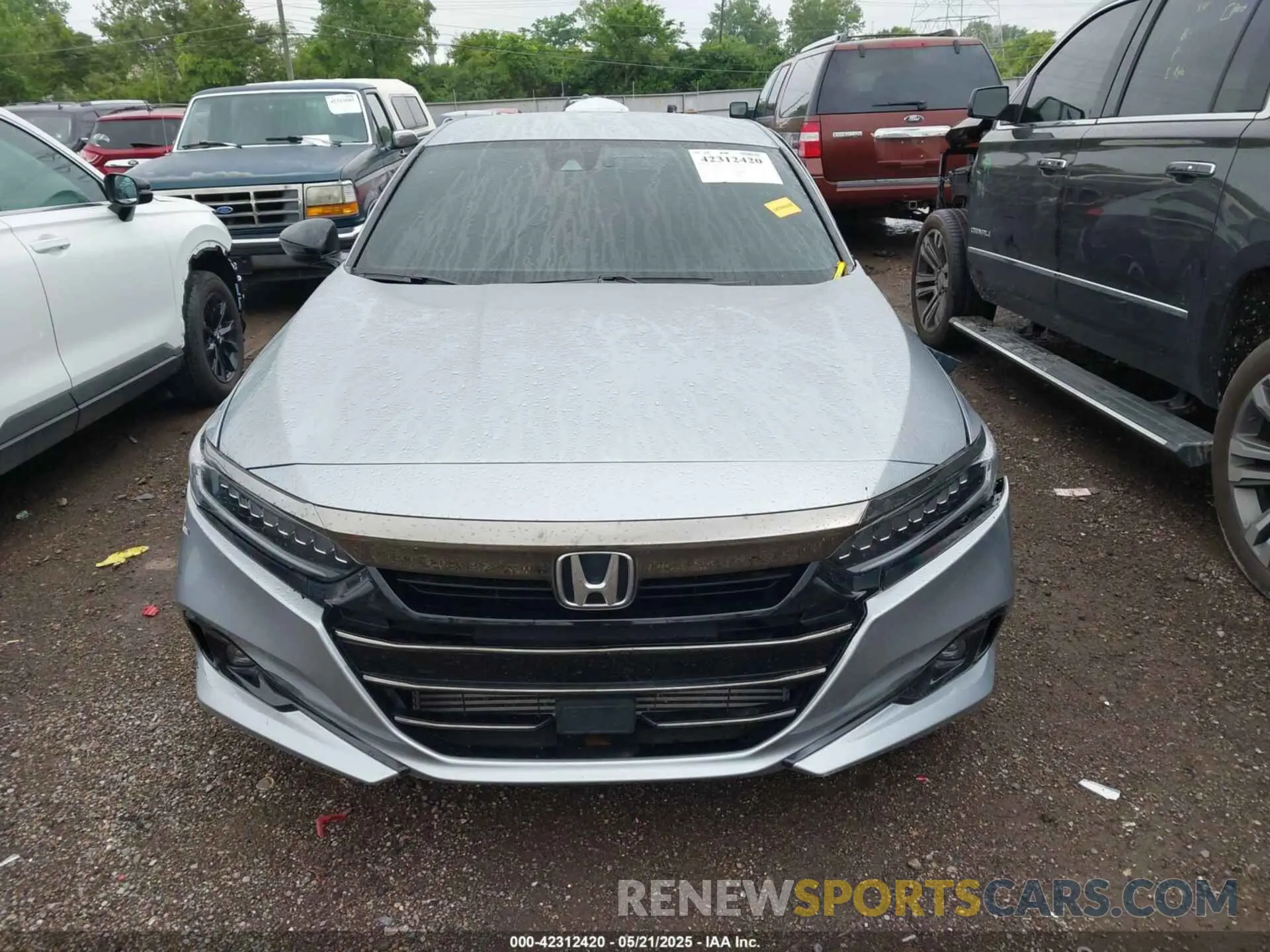 12 Фотография поврежденного автомобиля 1HGCV1F38NA058818 HONDA ACCORD 2022