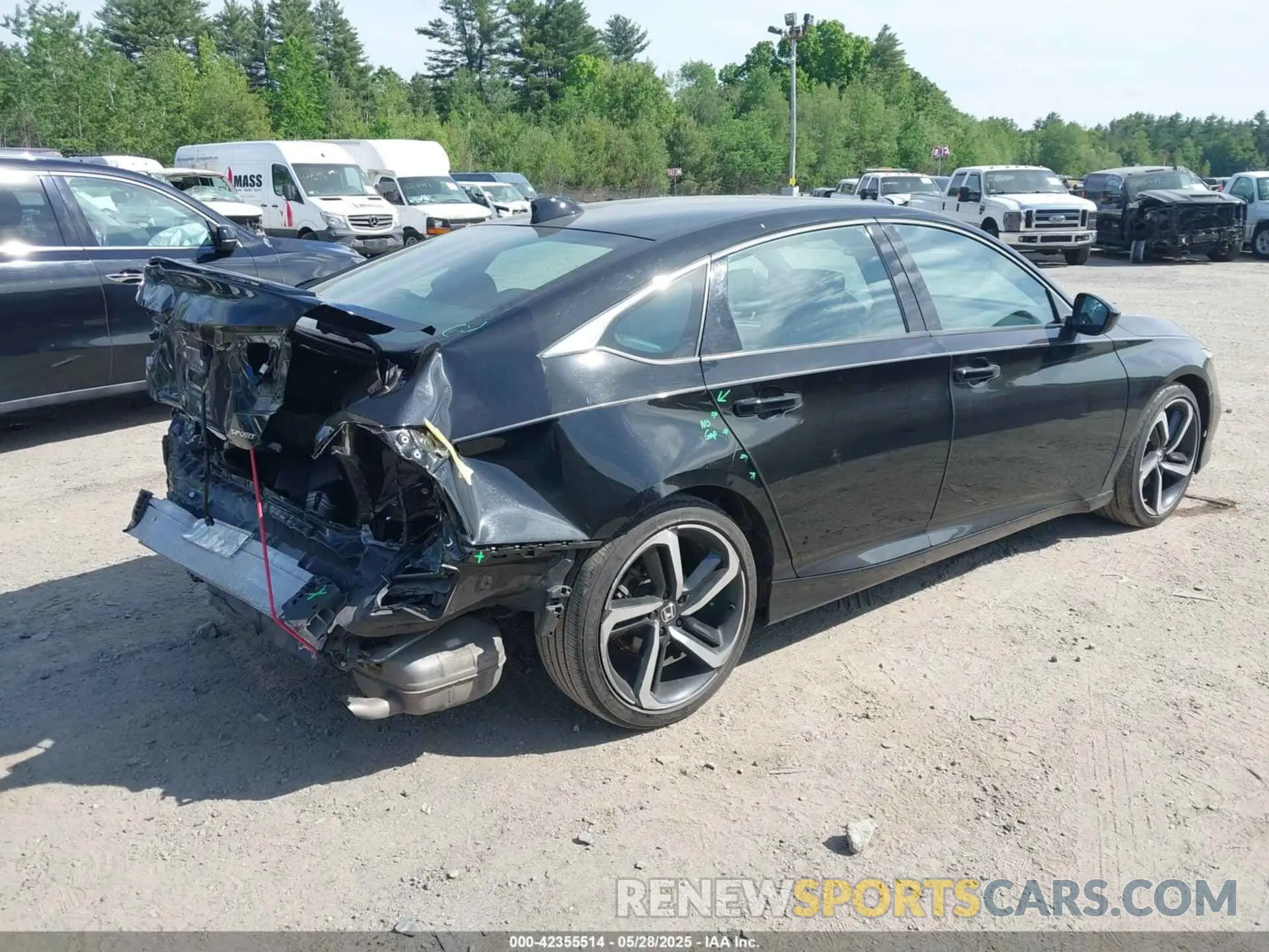 4 Photograph of a damaged car 1HGCV1F39NA023656 HONDA ACCORD 2022
