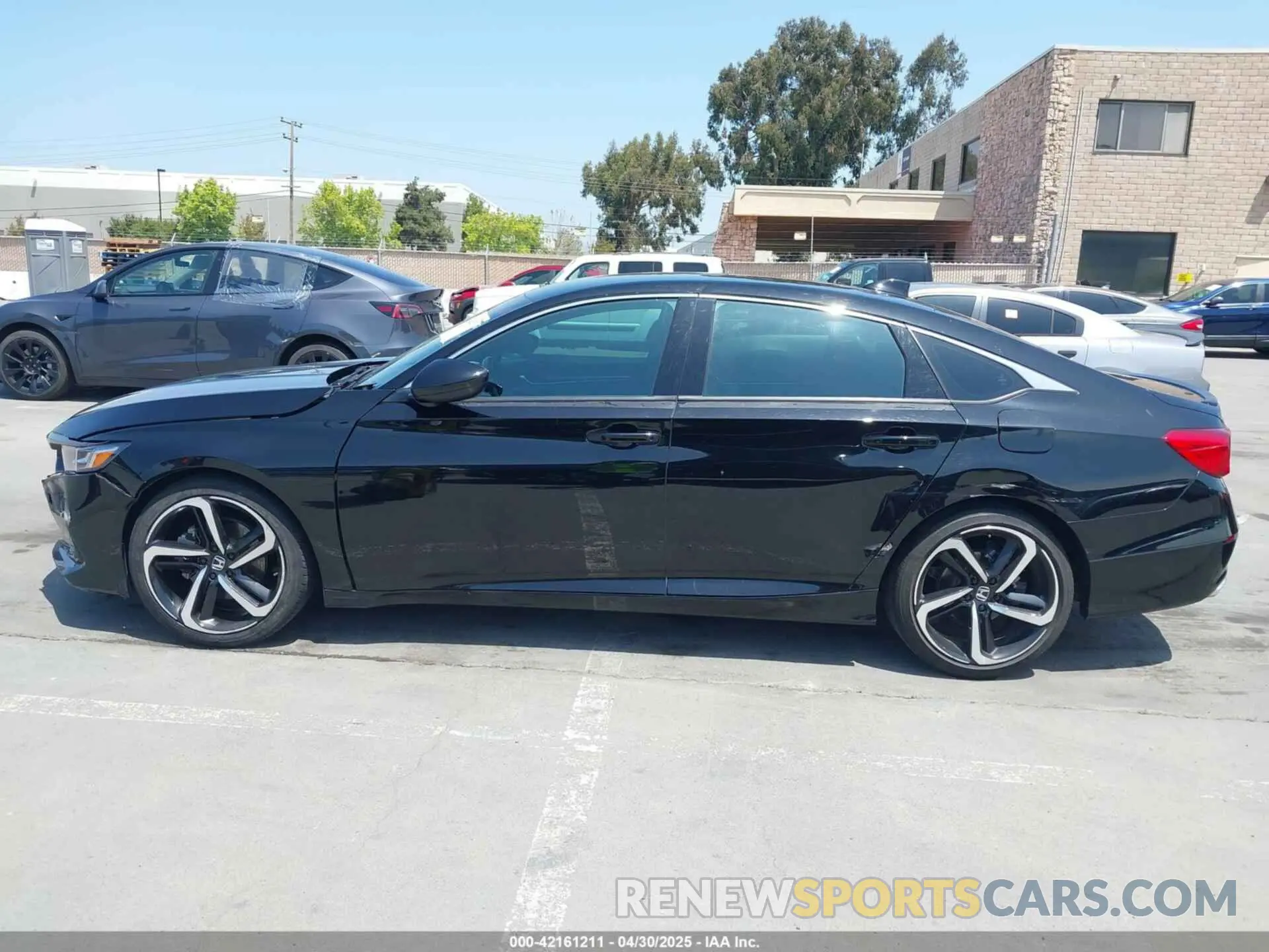 13 Photograph of a damaged car 1HGCV1F39NA028386 HONDA ACCORD 2022