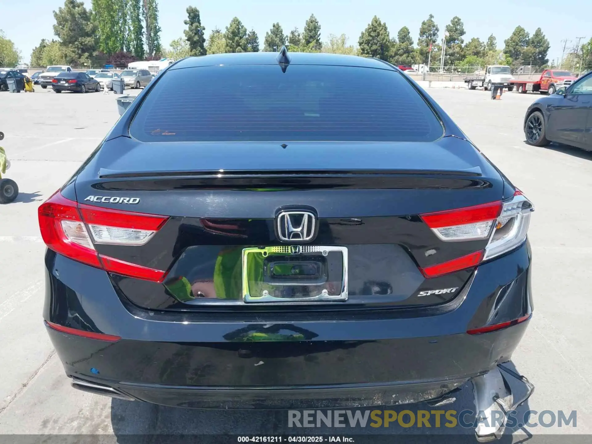 15 Photograph of a damaged car 1HGCV1F39NA028386 HONDA ACCORD 2022