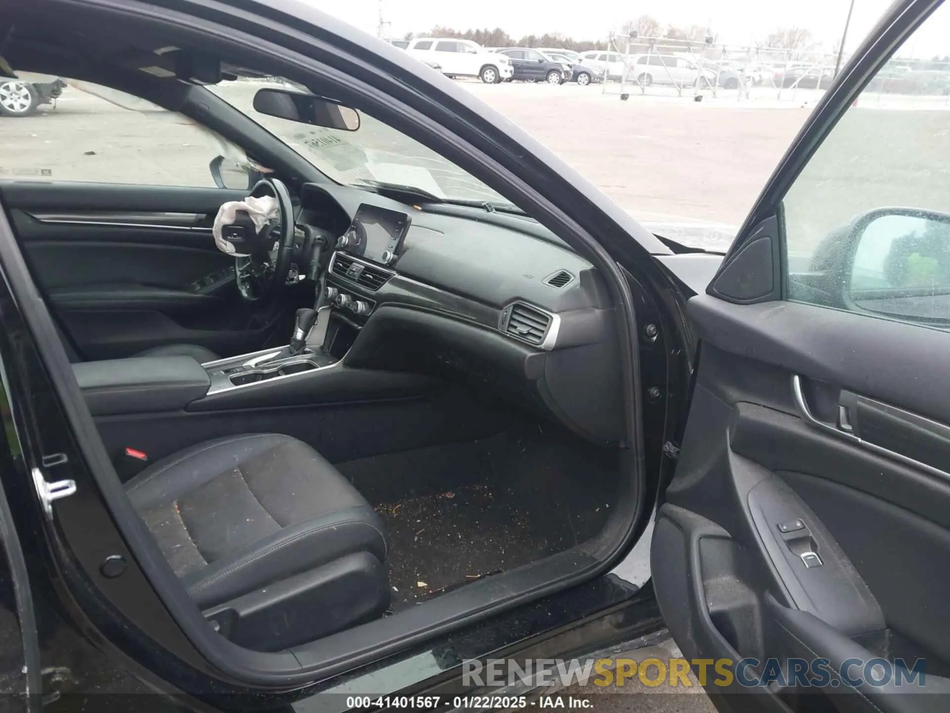 5 Photograph of a damaged car 1HGCV1F39NA037069 HONDA ACCORD 2022