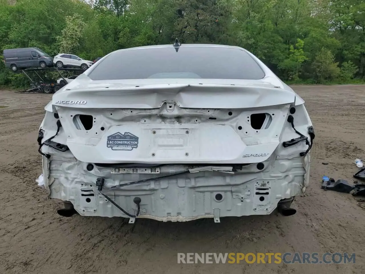 6 Photograph of a damaged car 1HGCV1F39NA076342 HONDA ACCORD 2022