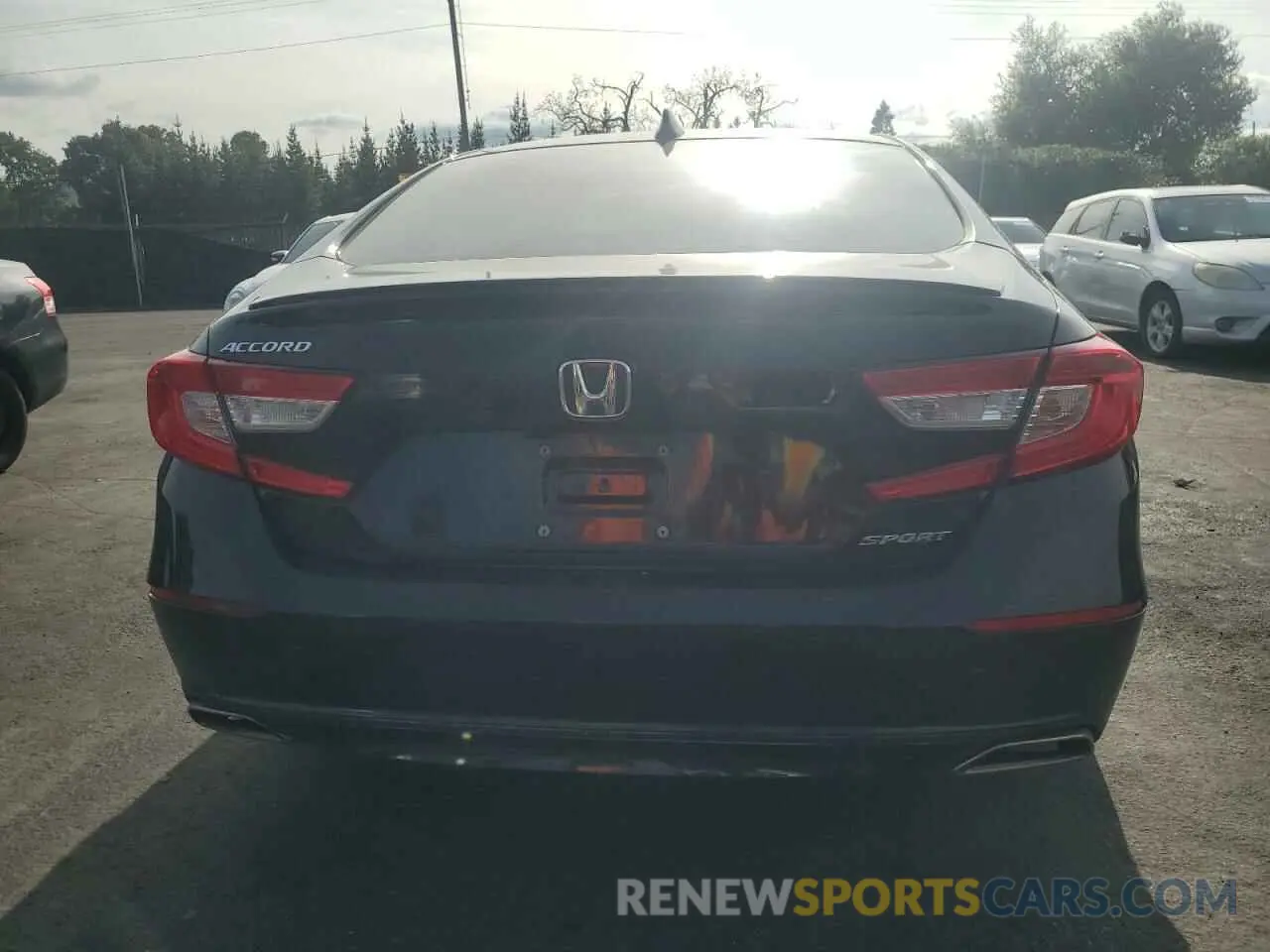 6 Фотография поврежденного автомобиля 1HGCV1F3XNA021883 HONDA ACCORD 2022