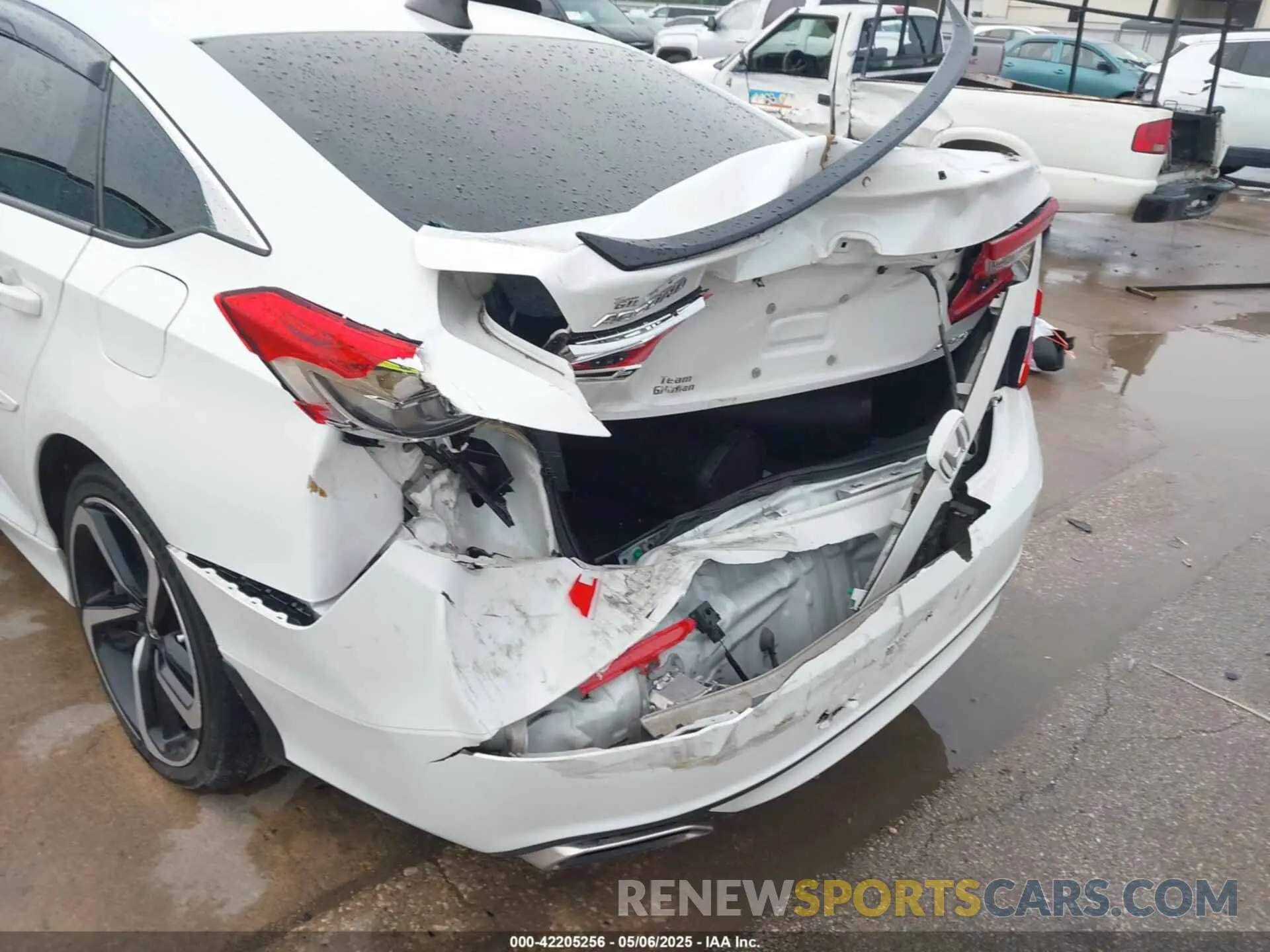 6 Фотография поврежденного автомобиля 1HGCV1F3XNA024041 HONDA ACCORD 2022