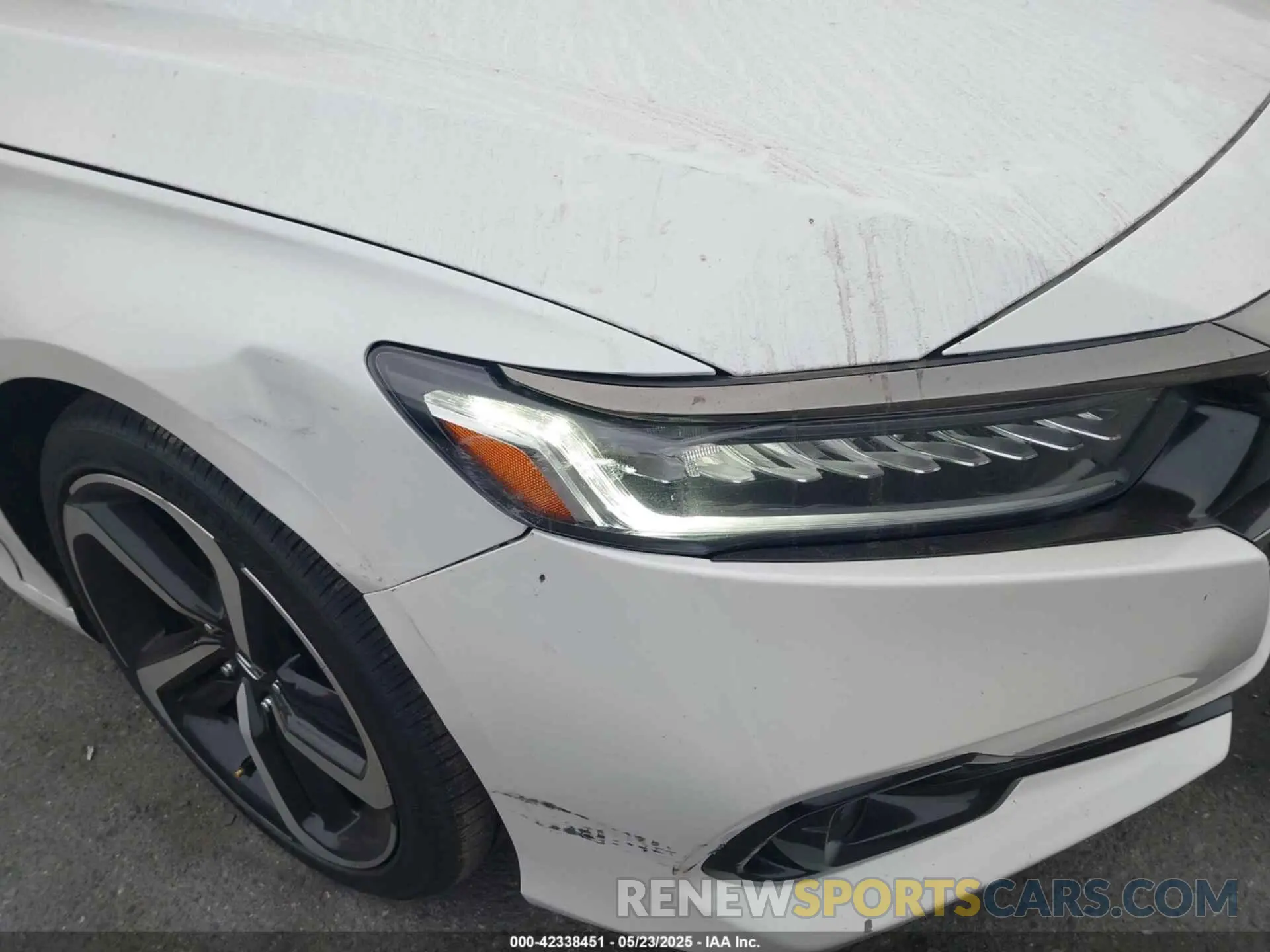 18 Photograph of a damaged car 1HGCV1F3XNA079377 HONDA ACCORD 2022