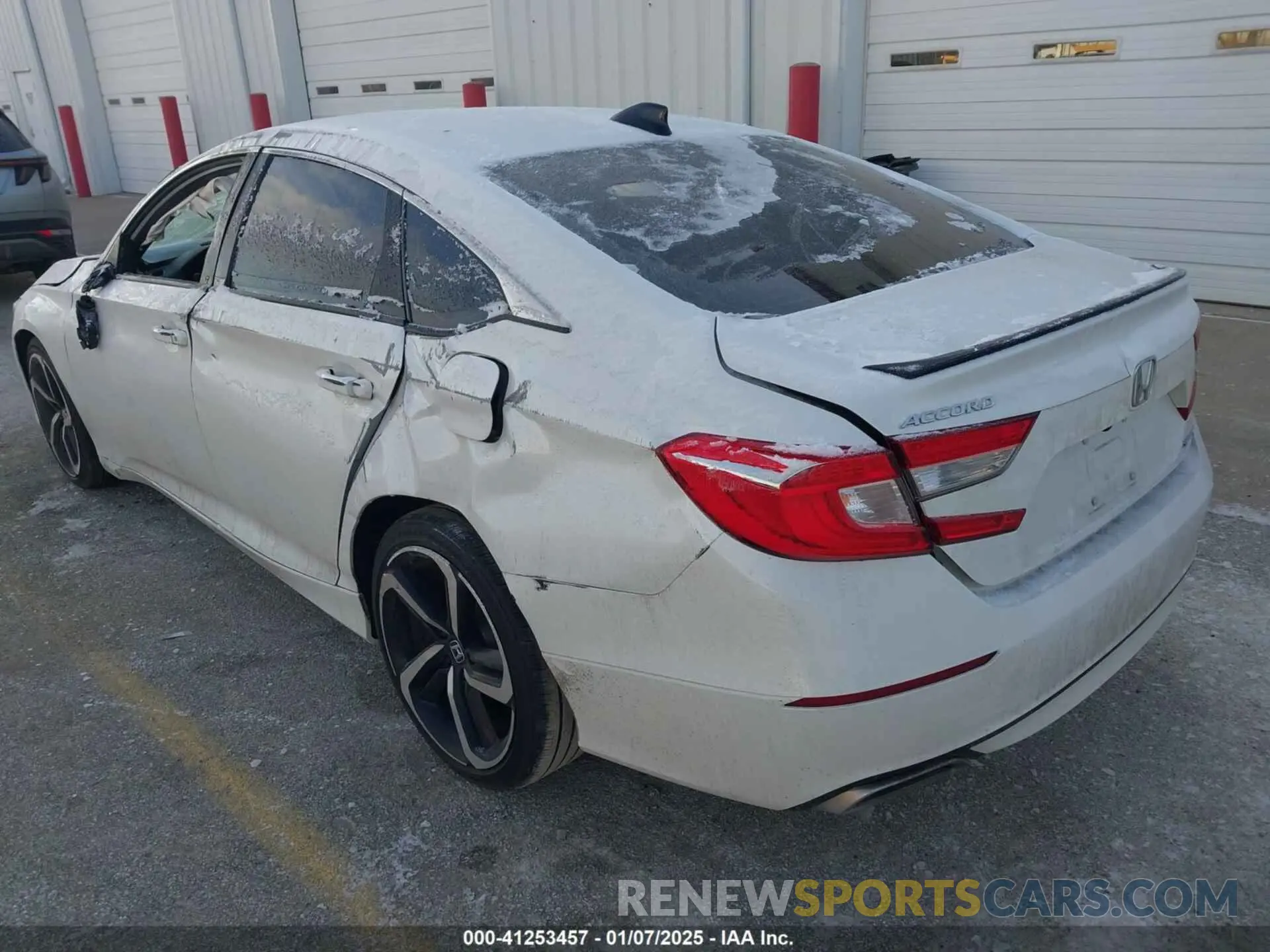 3 Photograph of a damaged car 1HGCV1F3XNA109946 HONDA ACCORD 2022
