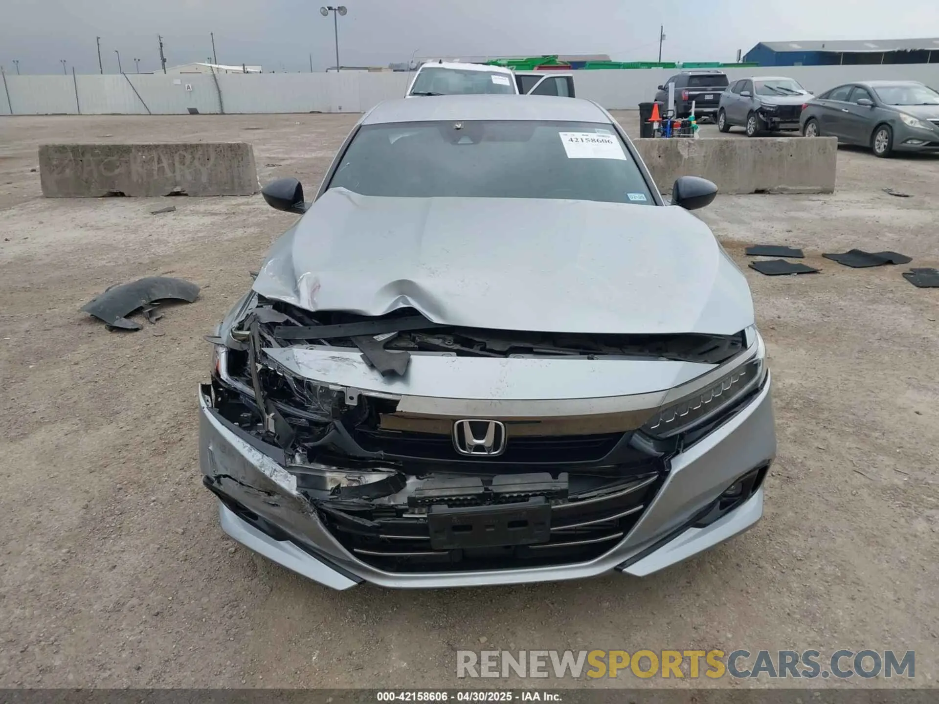 12 Photograph of a damaged car 1HGCV1F3XNA123880 HONDA ACCORD 2022