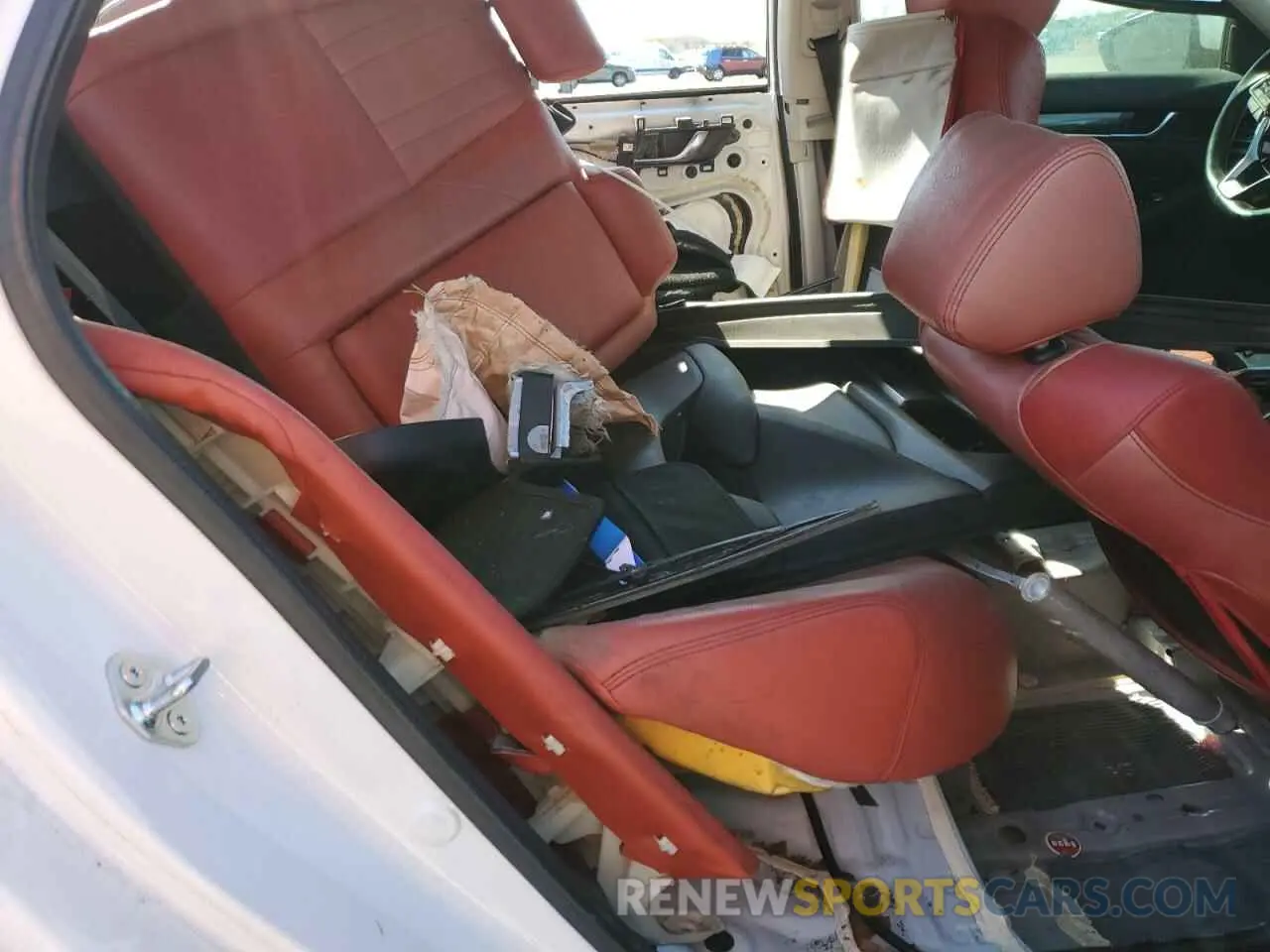 11 Photograph of a damaged car 1HGCV1F41NA069815 HONDA ACCORD 2022