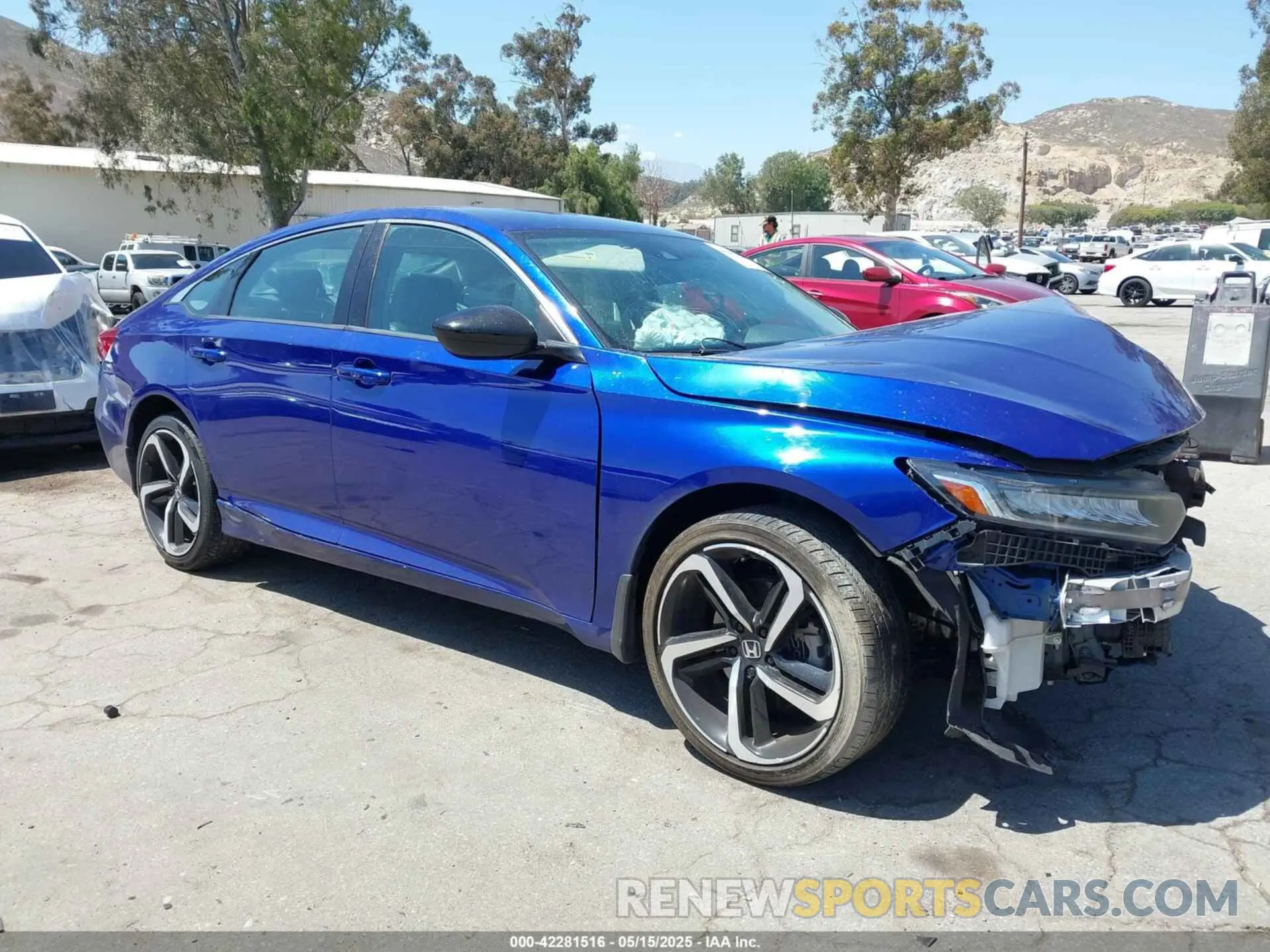 1 Photograph of a damaged car 1HGCV1F42NA016685 HONDA ACCORD 2022