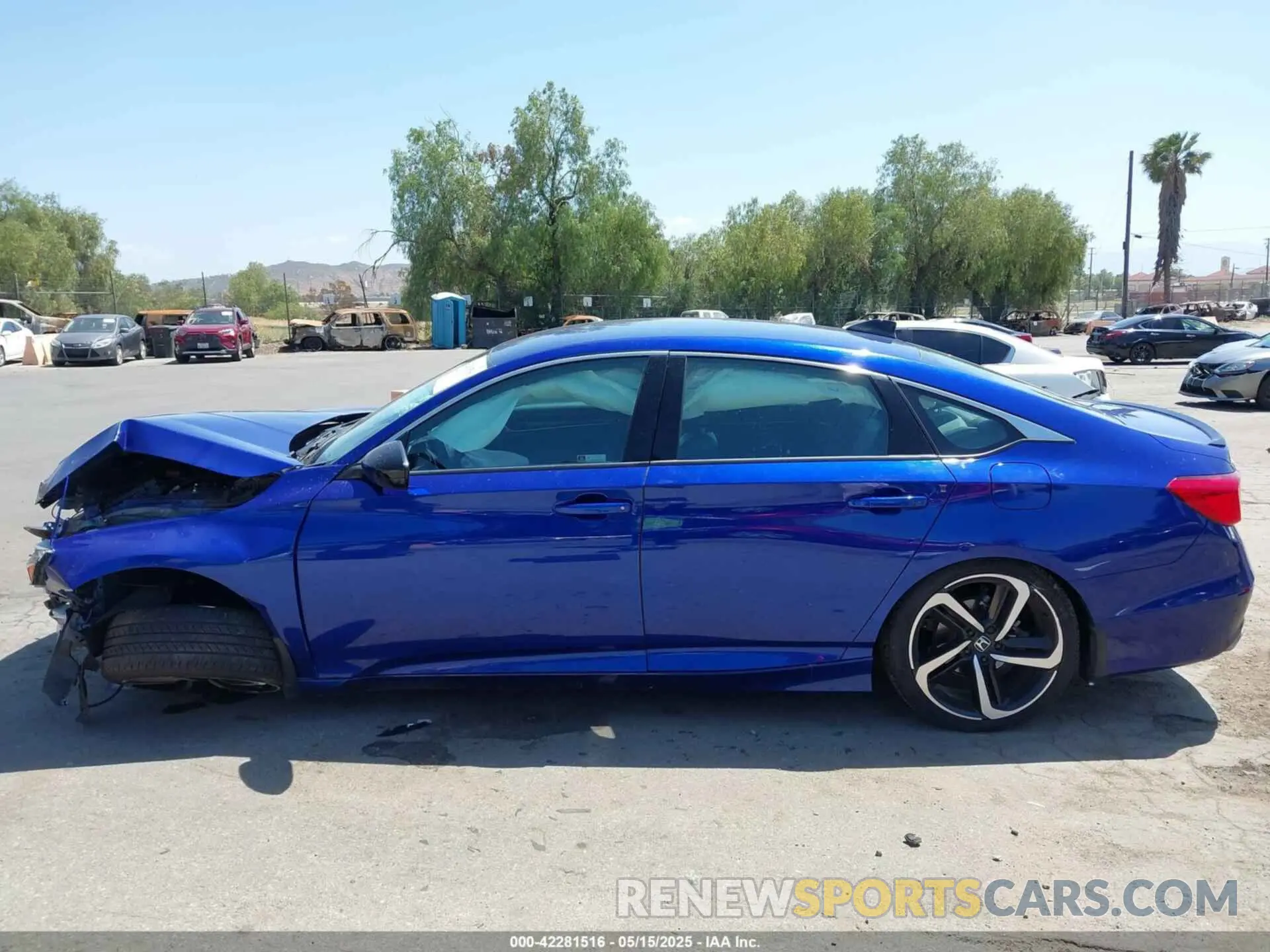 14 Photograph of a damaged car 1HGCV1F42NA016685 HONDA ACCORD 2022