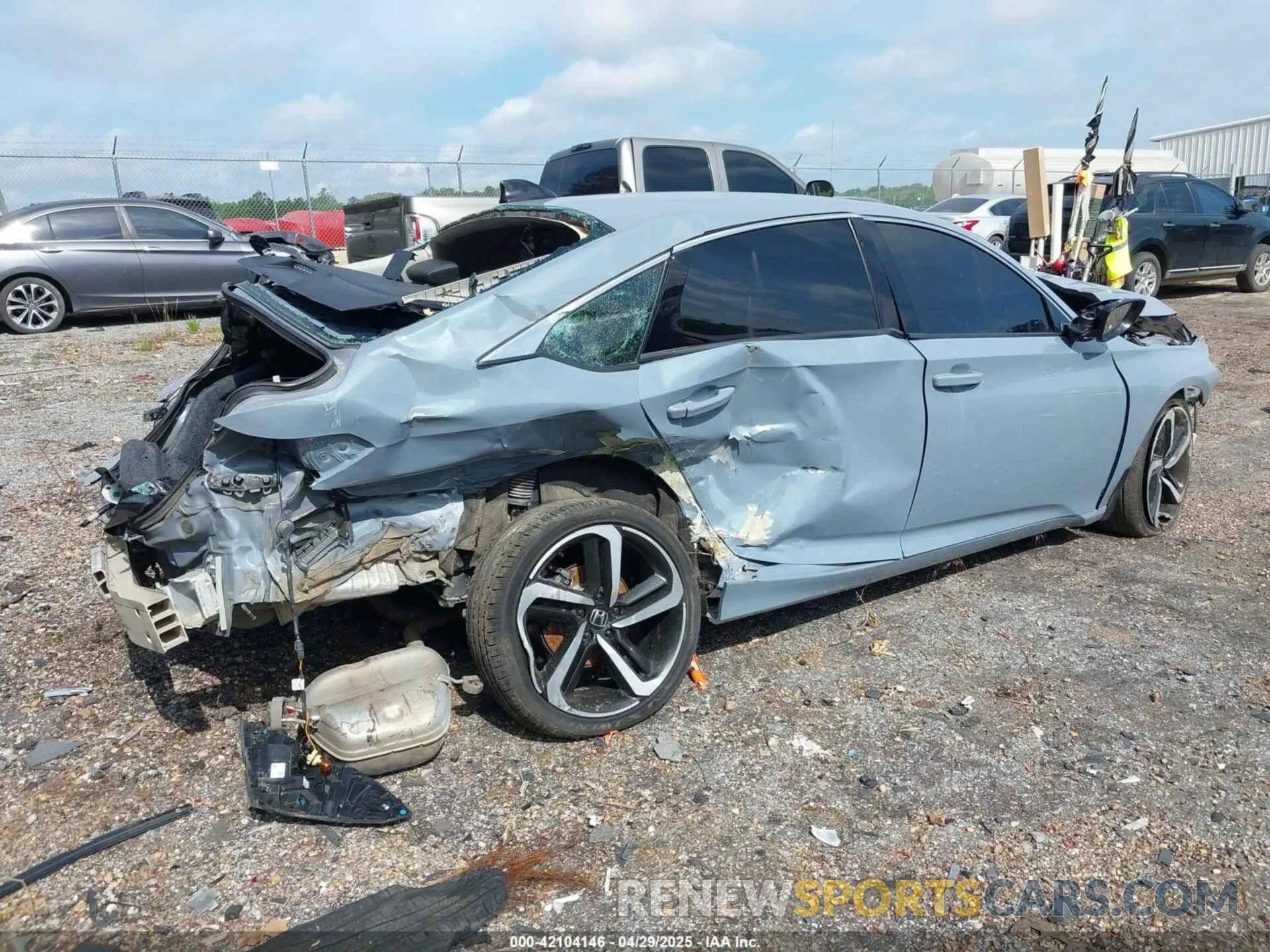 4 Photograph of a damaged car 1HGCV1F42NA119699 HONDA ACCORD 2022