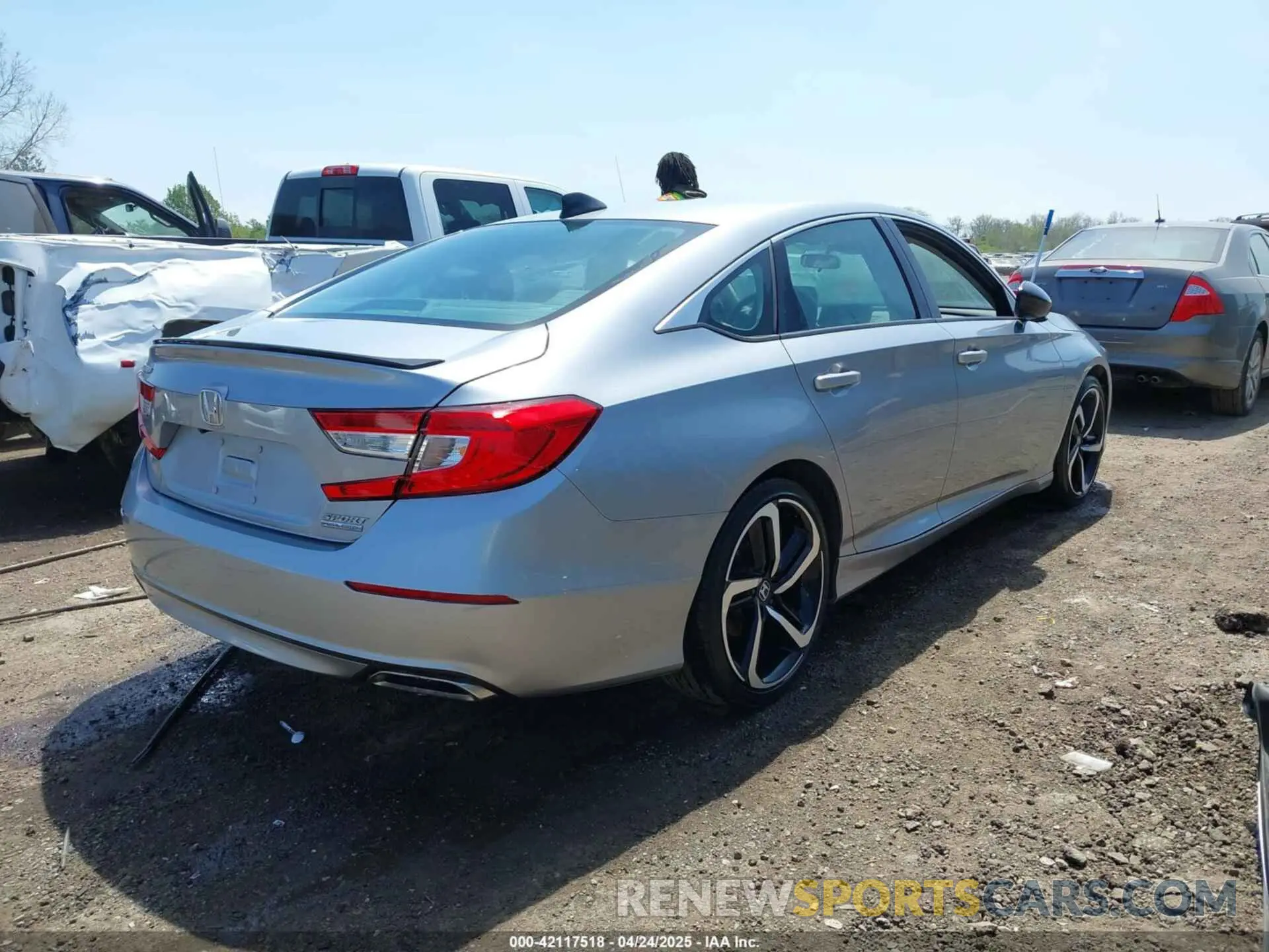 4 Фотография поврежденного автомобиля 1HGCV1F43NA080895 HONDA ACCORD 2022