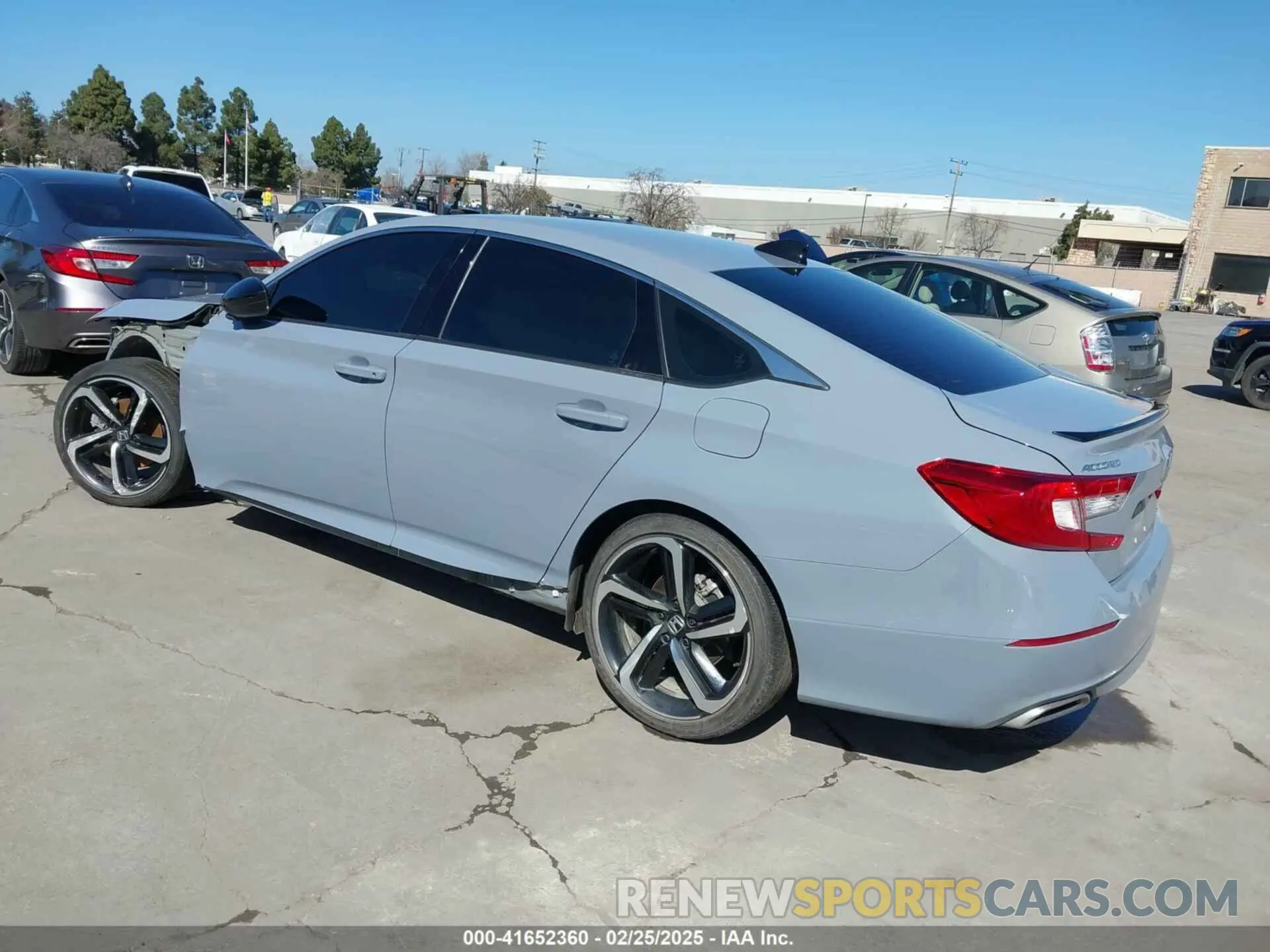 3 Фотография поврежденного автомобиля 1HGCV1F45NA053052 HONDA ACCORD 2022