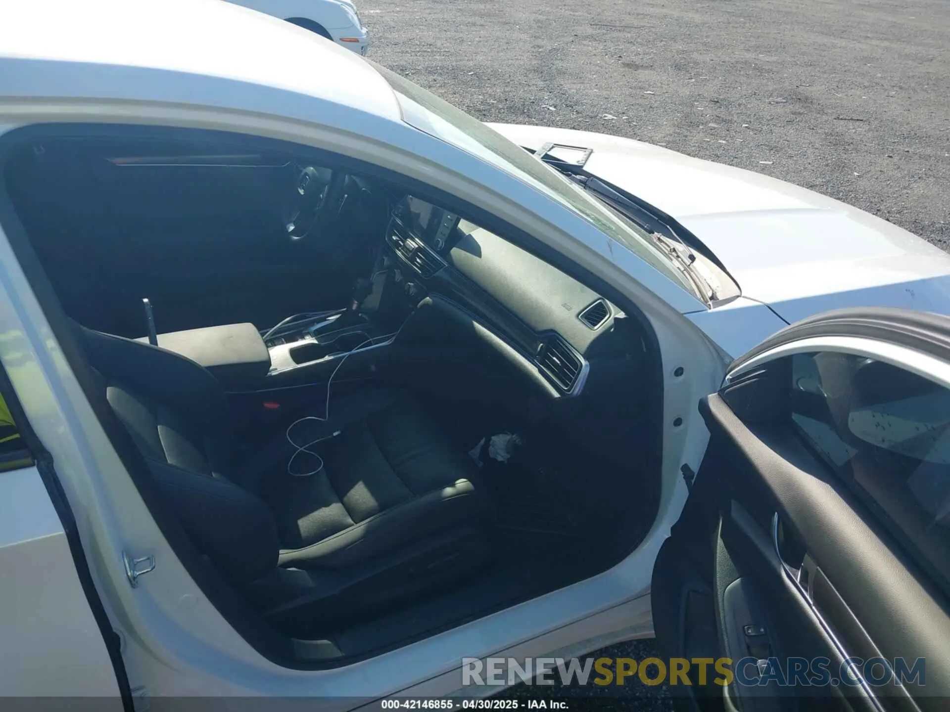 5 Photograph of a damaged car 1HGCV1F45NA113315 HONDA ACCORD 2022