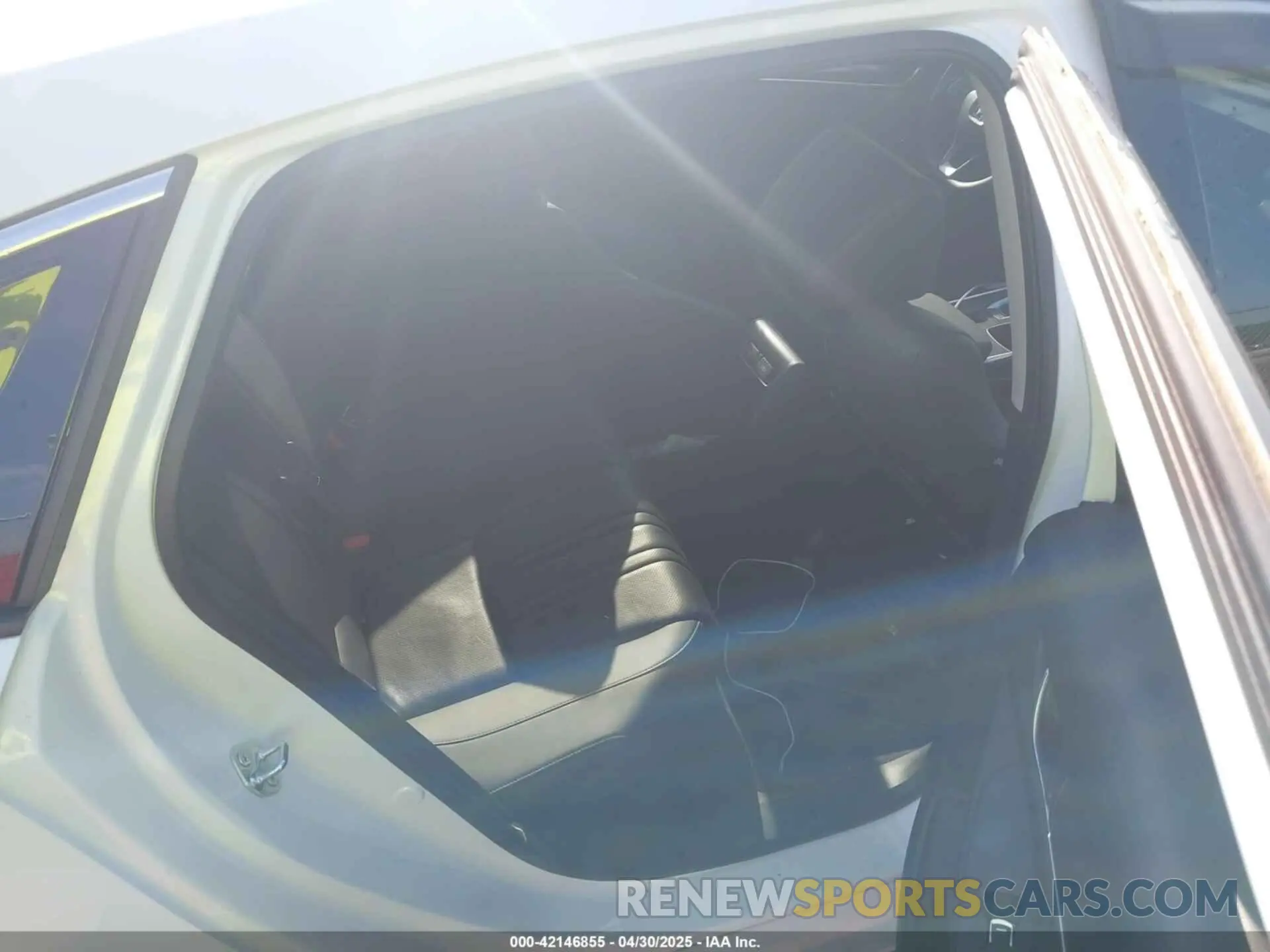 8 Photograph of a damaged car 1HGCV1F45NA113315 HONDA ACCORD 2022