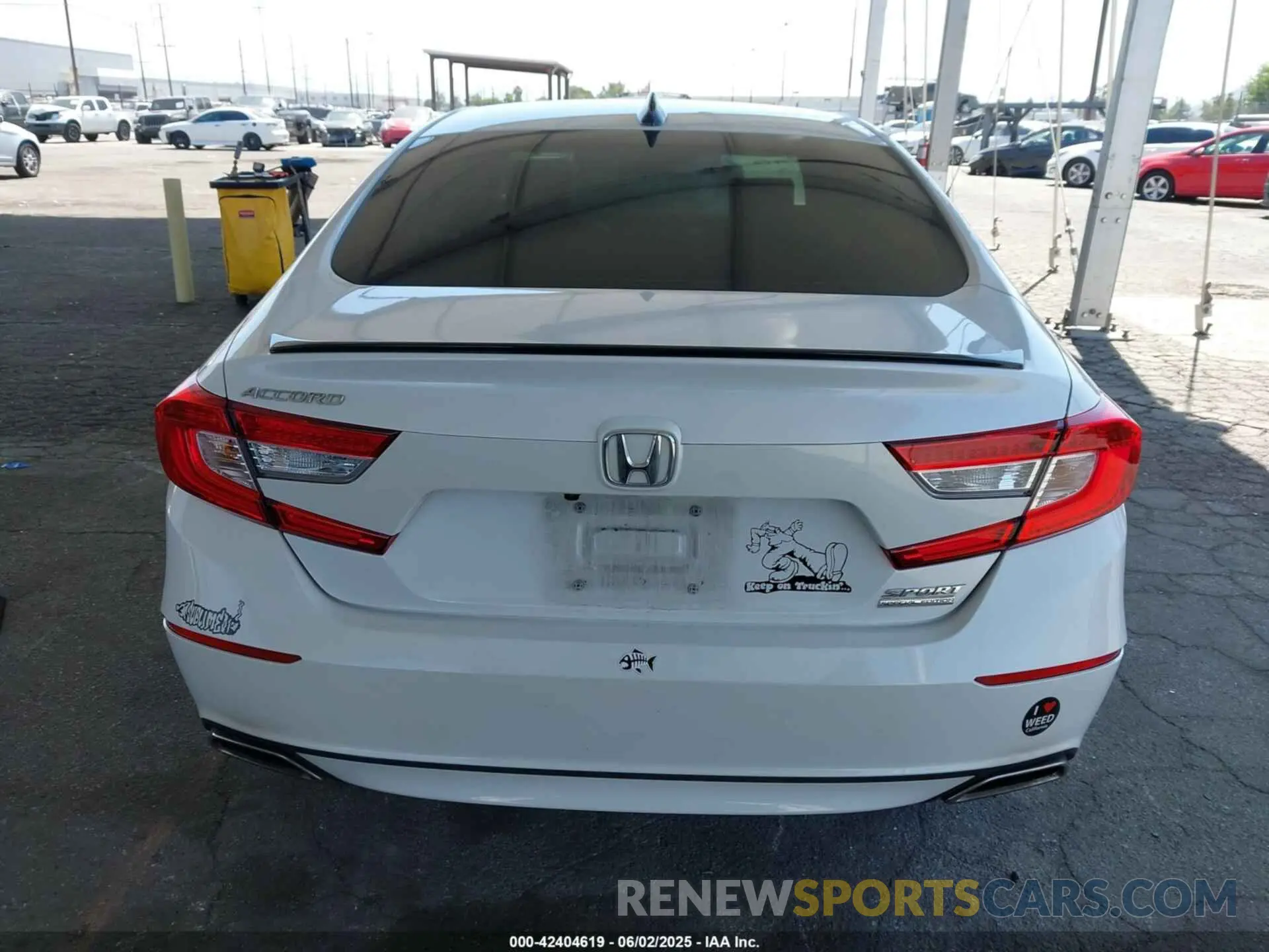 16 Photograph of a damaged car 1HGCV1F46NA001350 HONDA ACCORD 2022