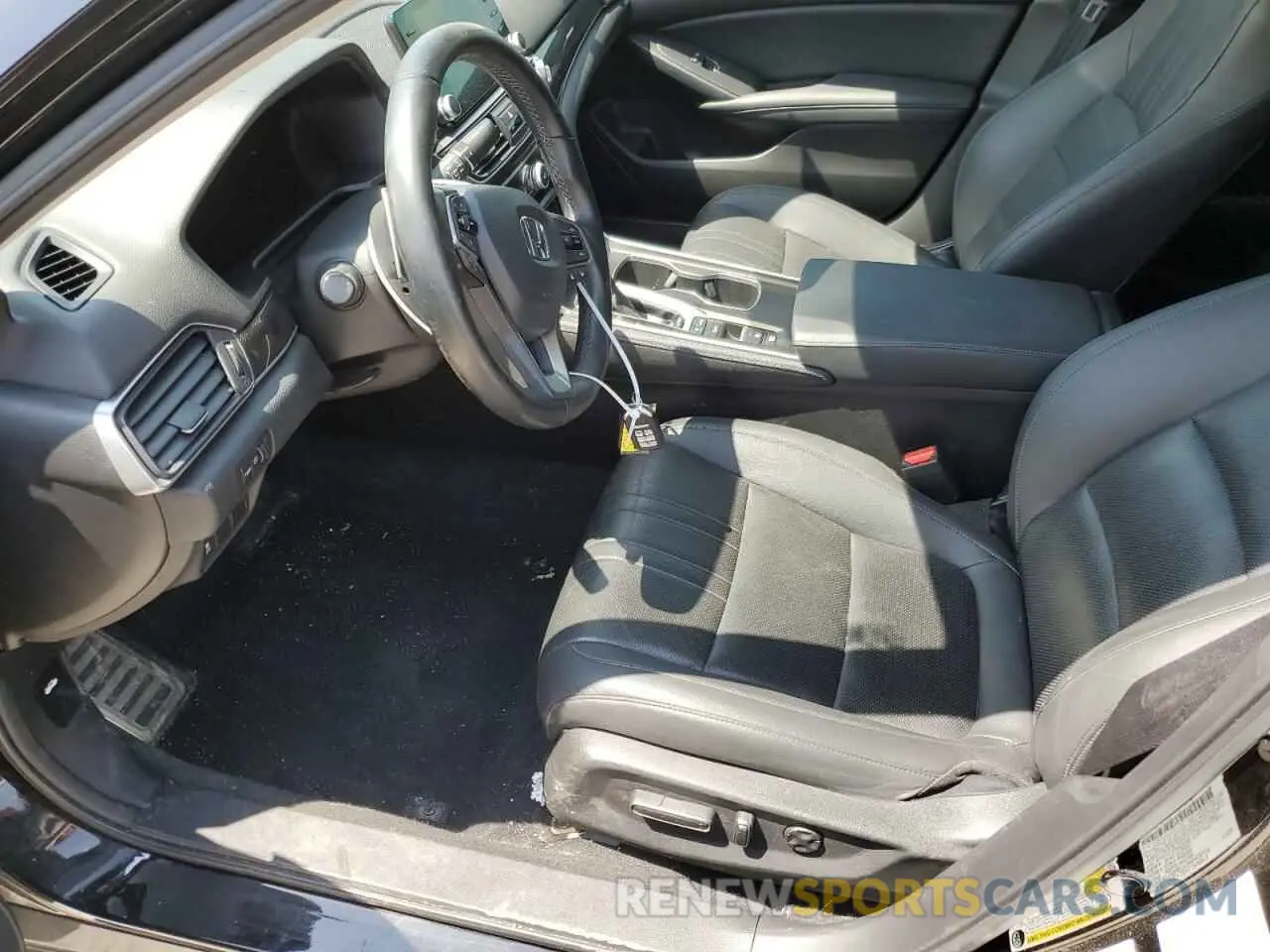 7 Photograph of a damaged car 1HGCV1F47NA021137 HONDA ACCORD 2022