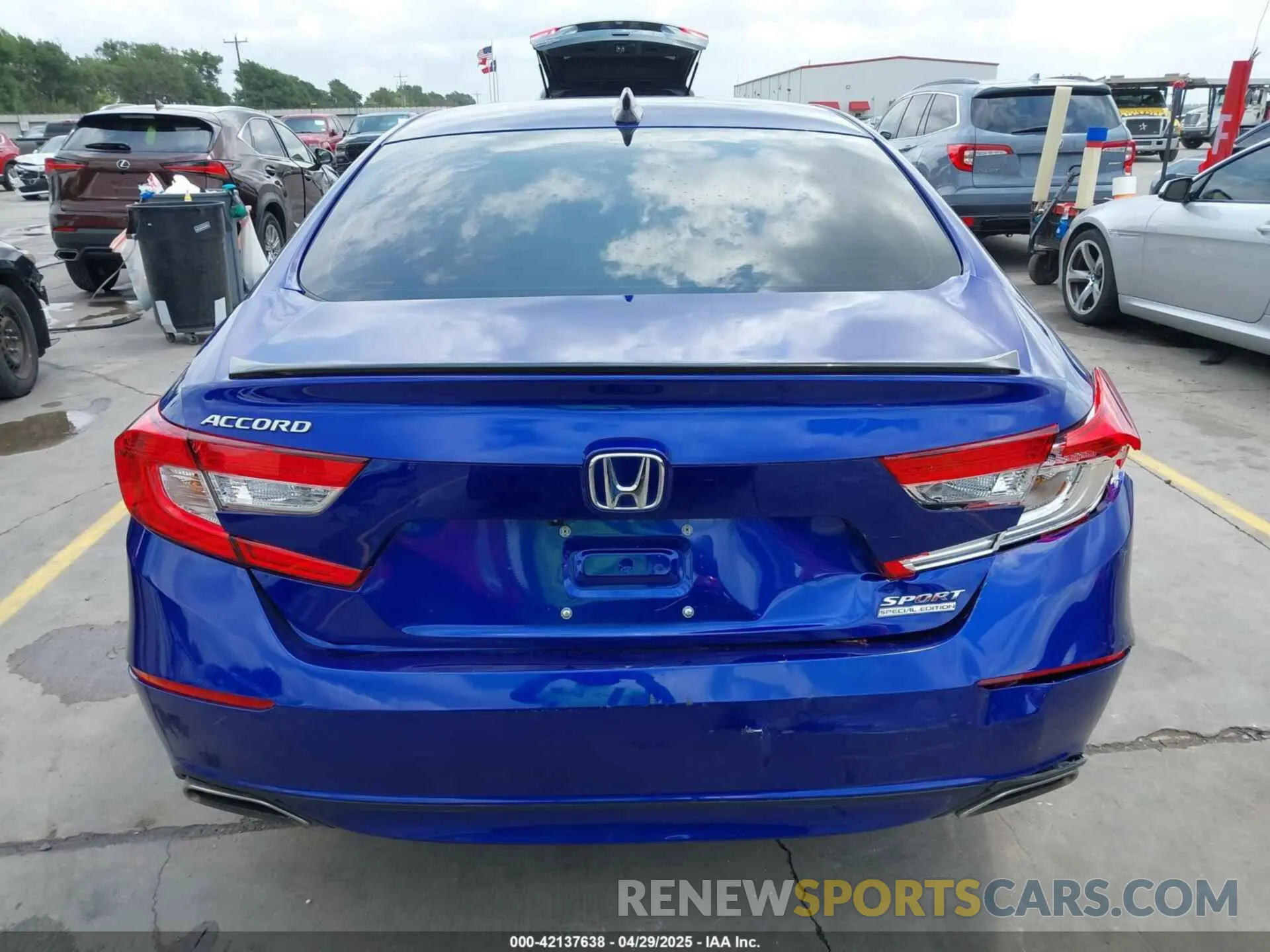 17 Photograph of a damaged car 1HGCV1F47NA022529 HONDA ACCORD 2022