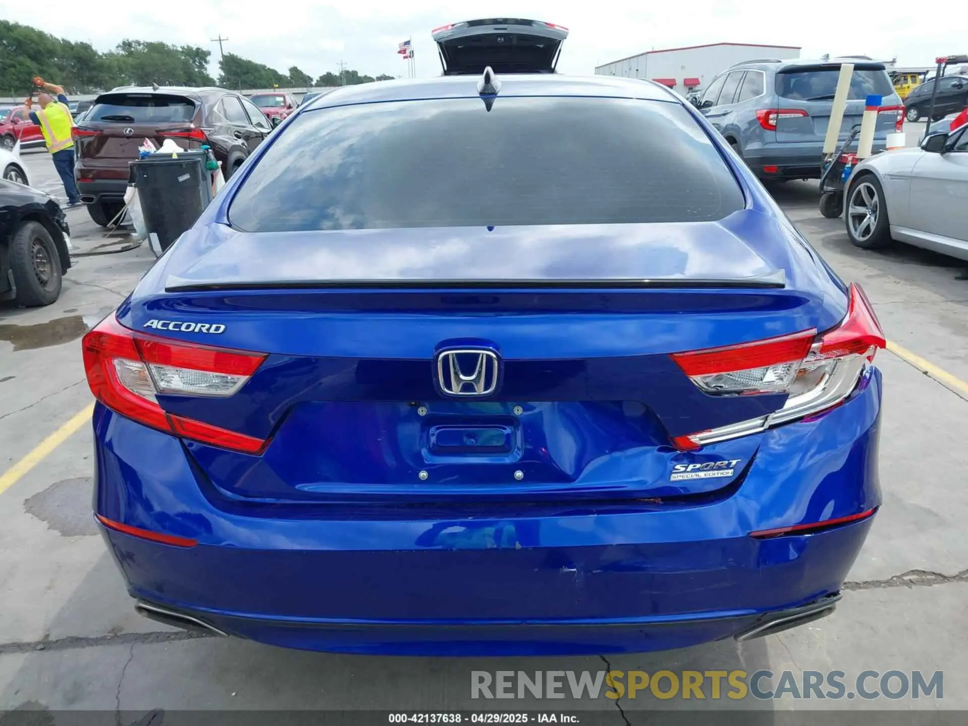 21 Photograph of a damaged car 1HGCV1F47NA022529 HONDA ACCORD 2022