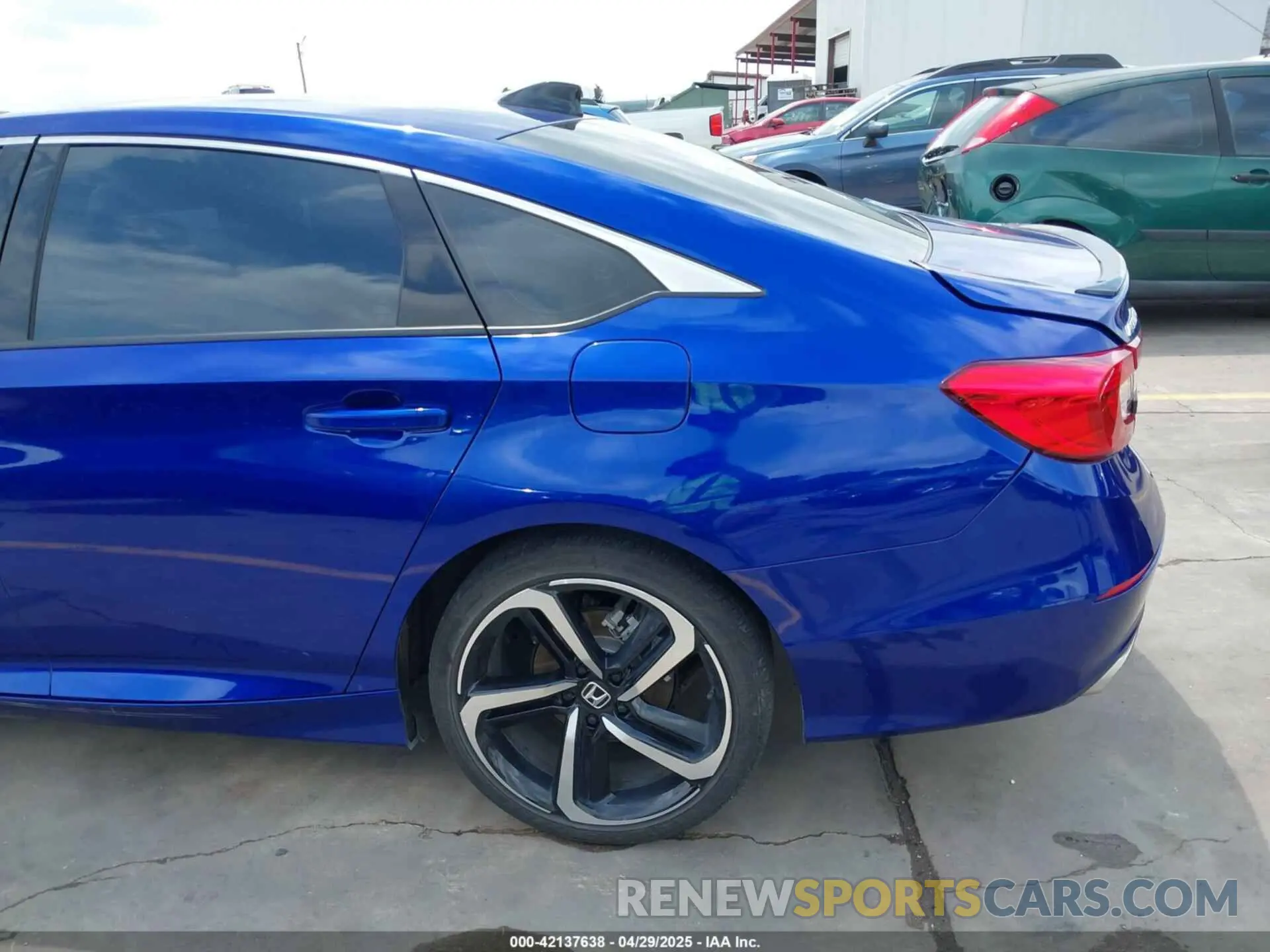 22 Photograph of a damaged car 1HGCV1F47NA022529 HONDA ACCORD 2022
