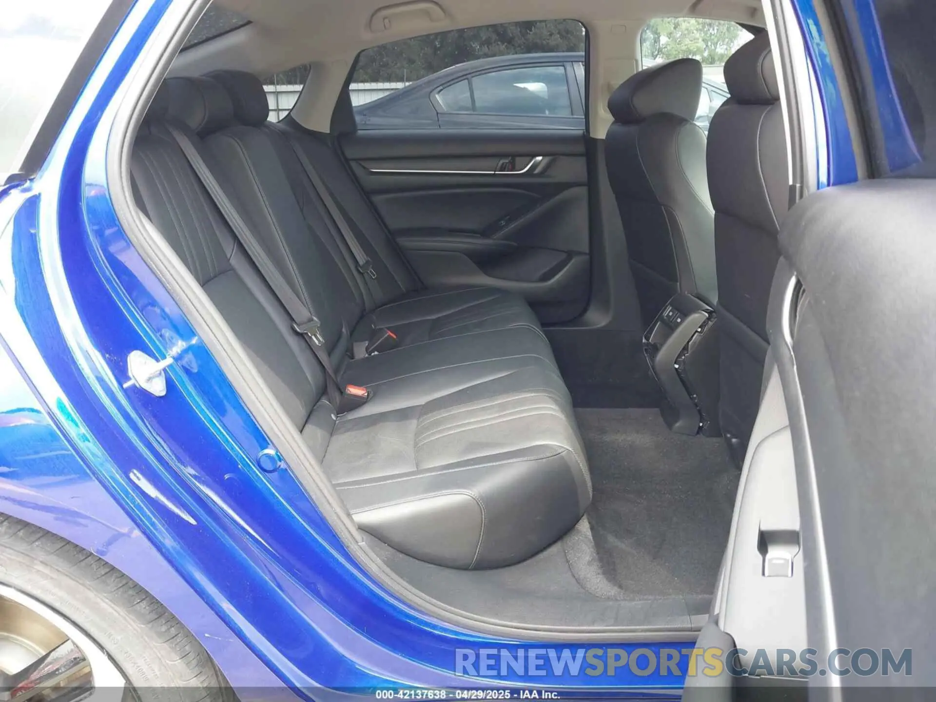 8 Photograph of a damaged car 1HGCV1F47NA022529 HONDA ACCORD 2022