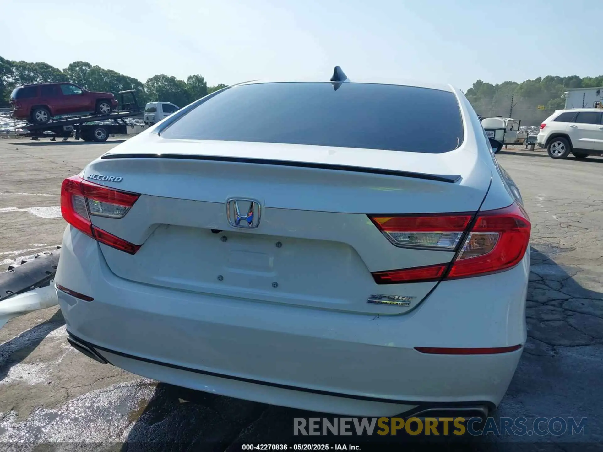 17 Photograph of a damaged car 1HGCV1F47NA111209 HONDA ACCORD 2022